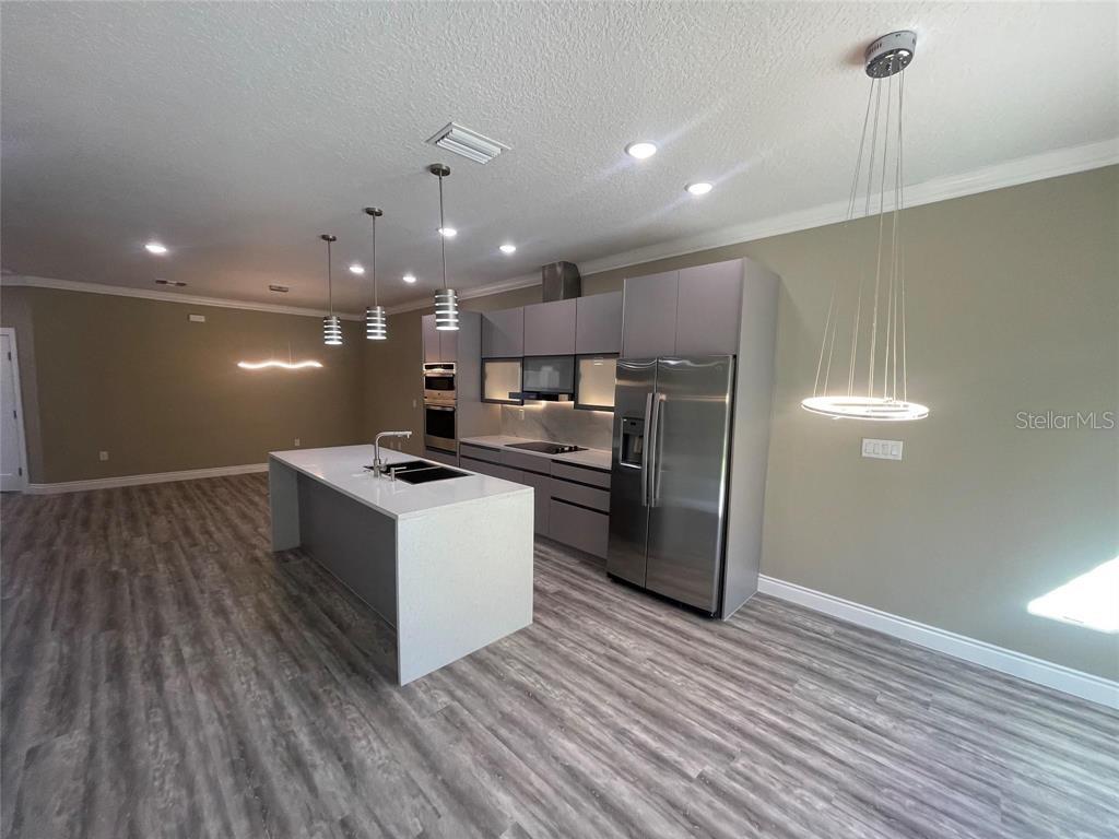 Image 9 of 19 For 1807 Brentwood Court