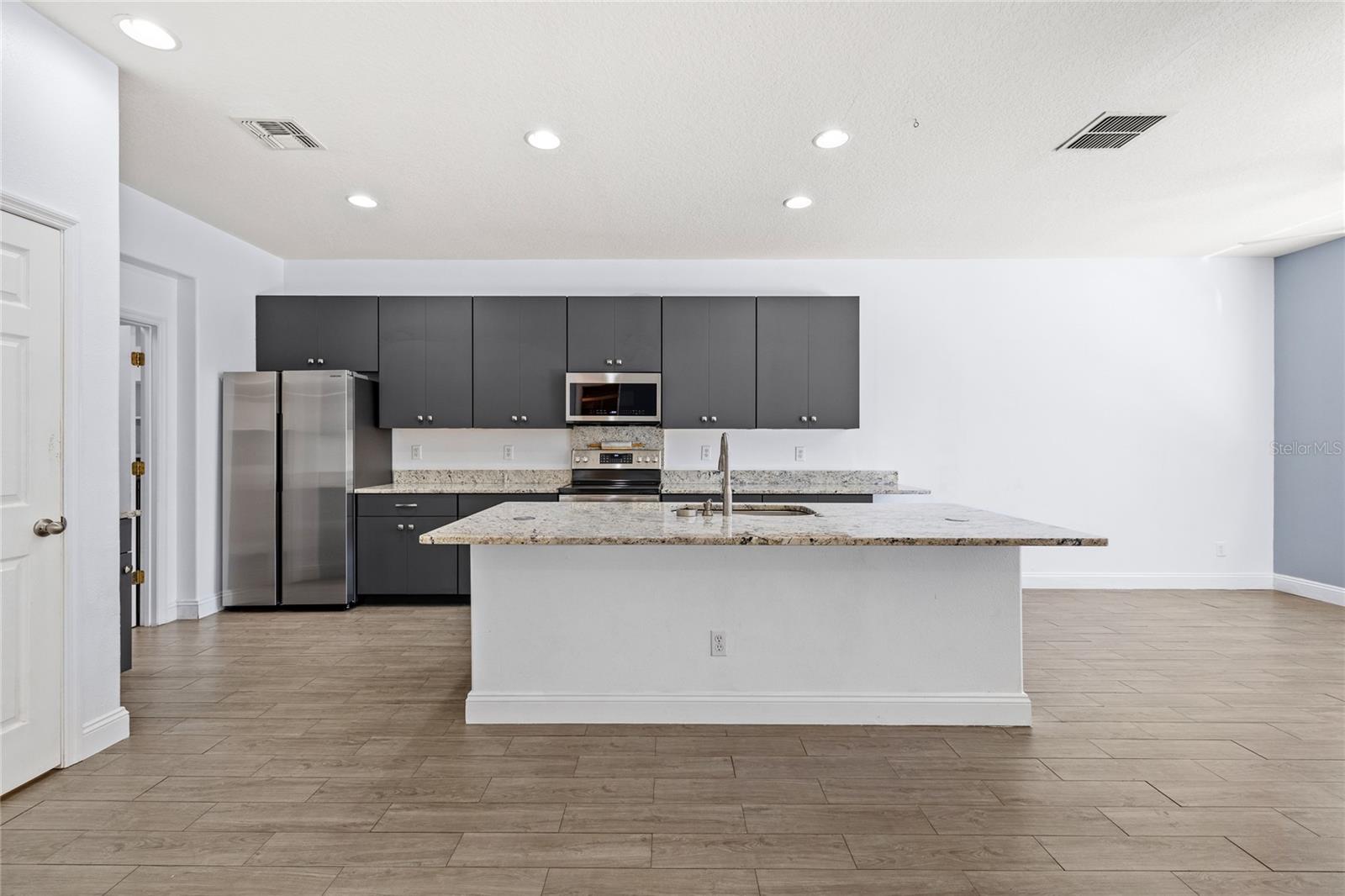 Image 19 of 77 For 16943 Sunrise Vista Drive