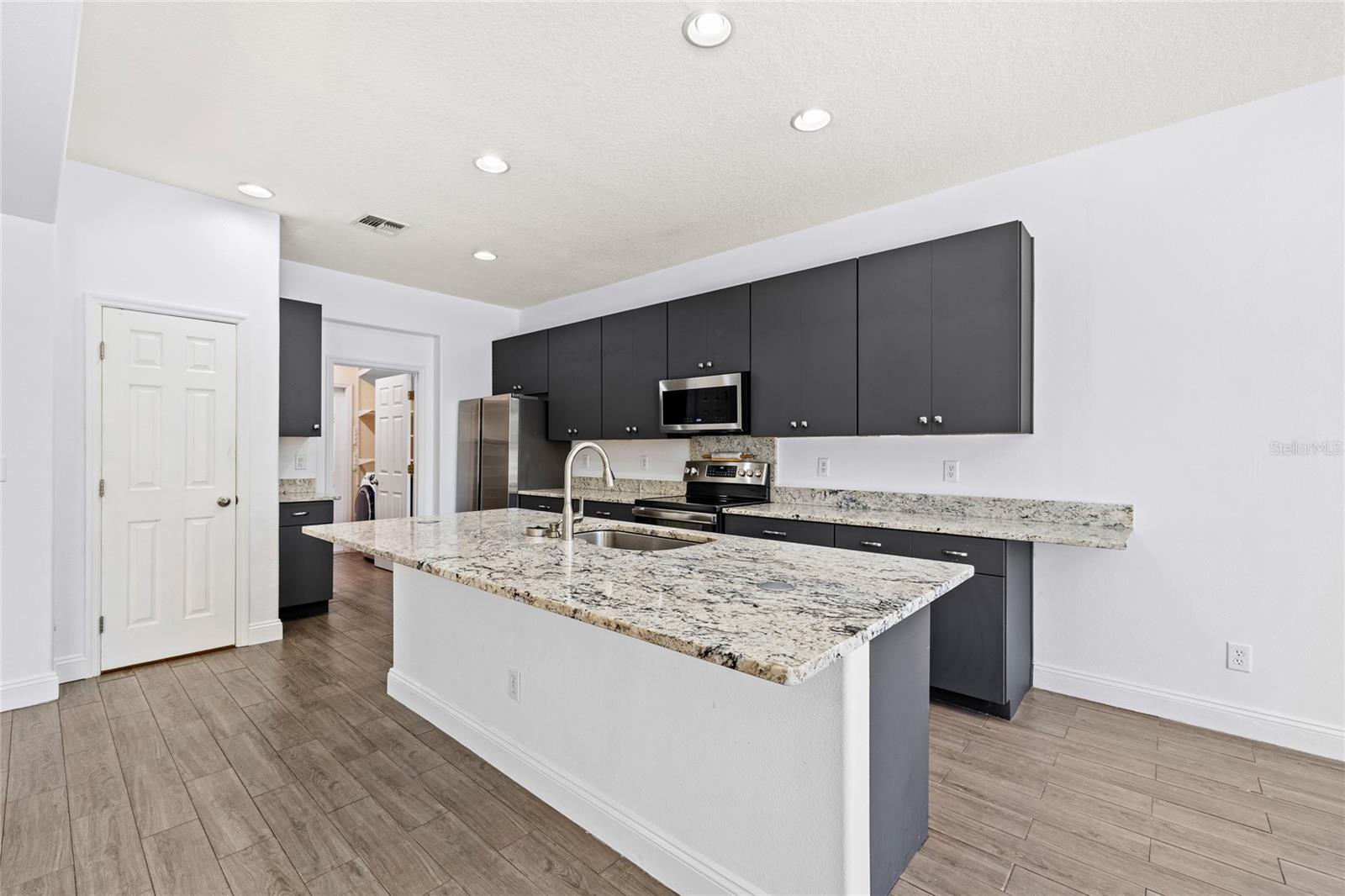 Image 20 of 77 For 16943 Sunrise Vista Drive