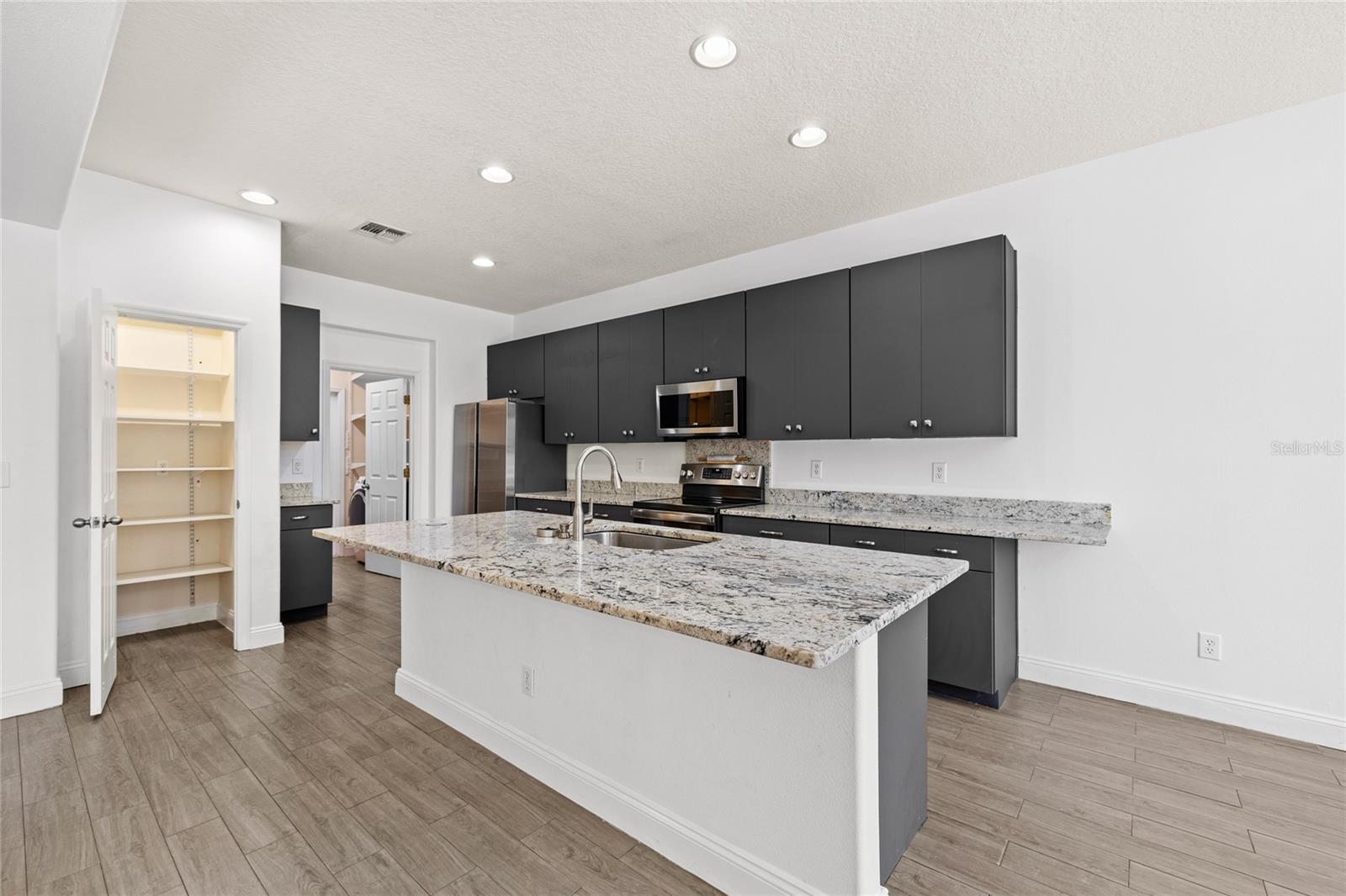 Image 24 of 77 For 16943 Sunrise Vista Drive