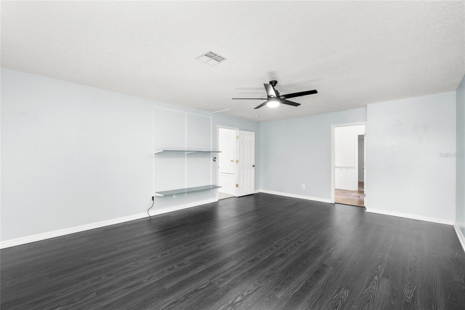 Image 28 of 77 For 16943 Sunrise Vista Drive