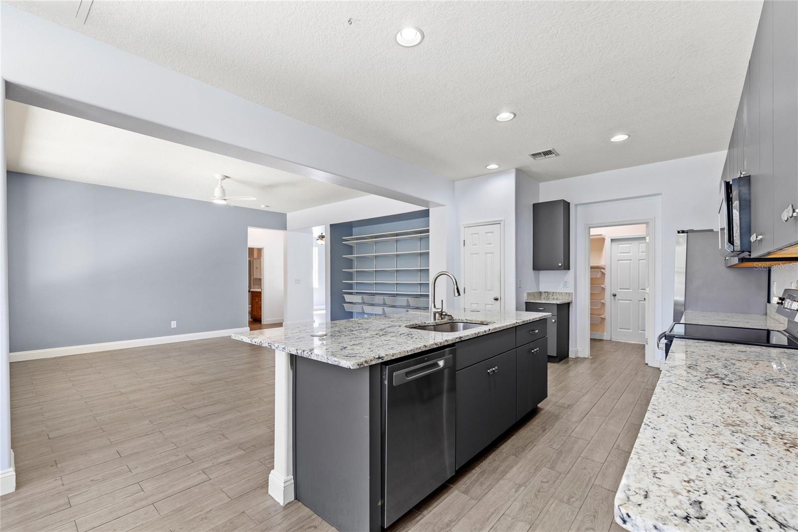 Image 5 of 77 For 16943 Sunrise Vista Drive