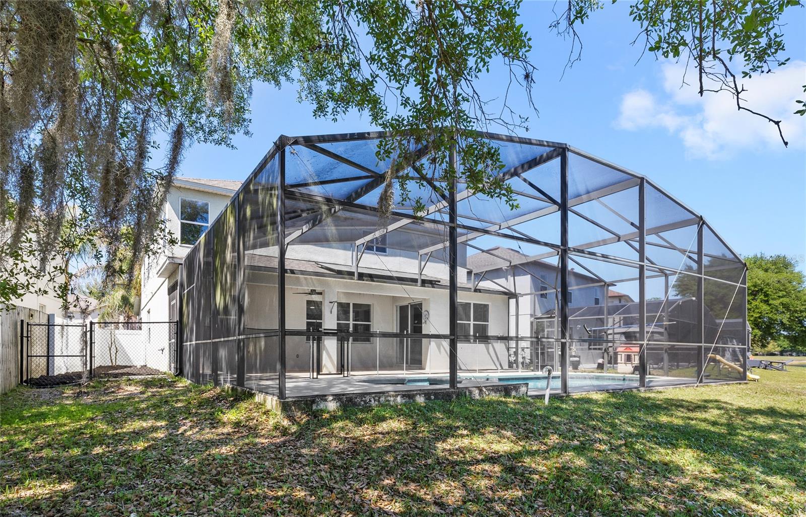 Image 61 of 77 For 16943 Sunrise Vista Drive