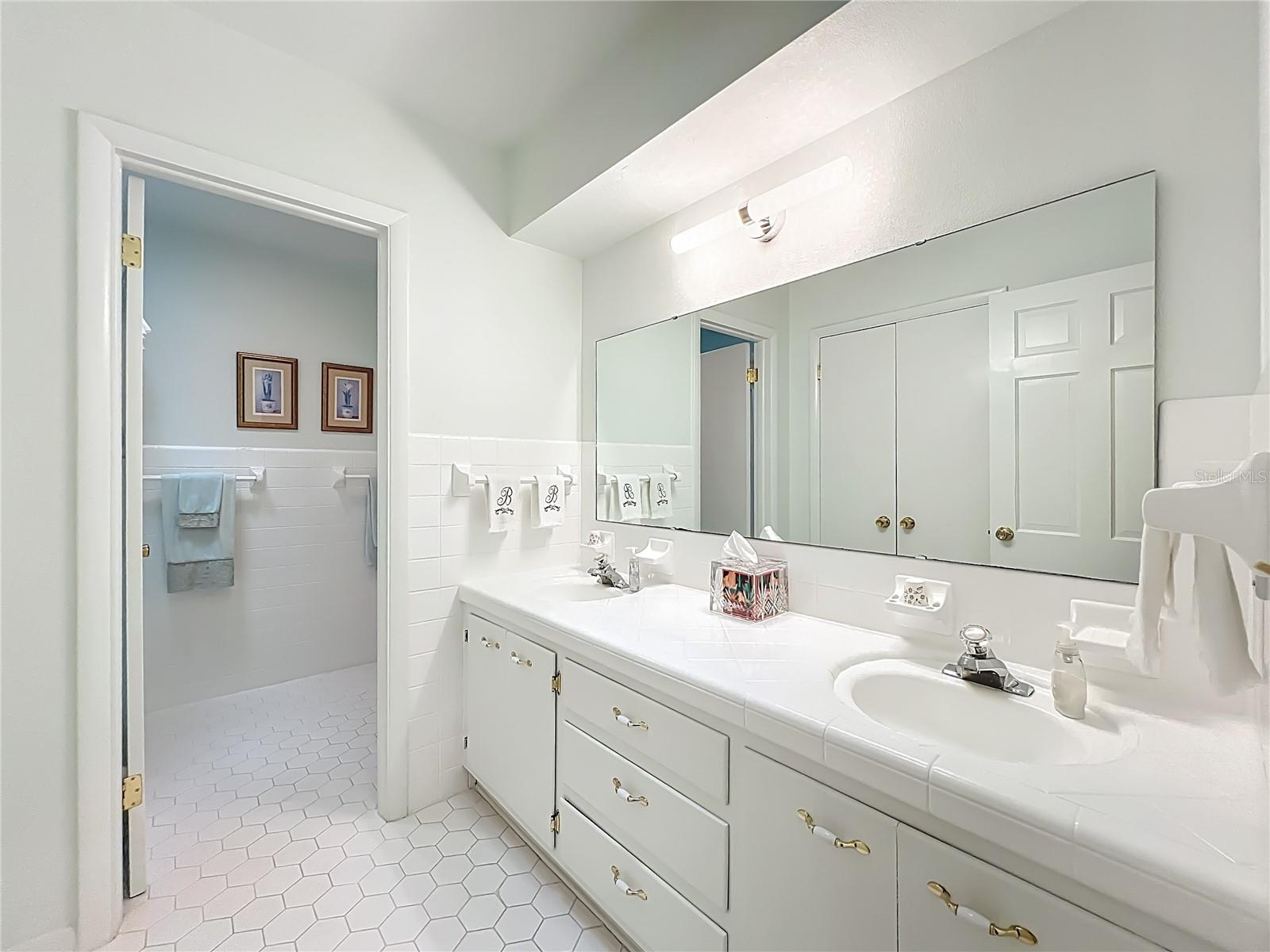 Image 16 of 21 For 2119 Howard Drive