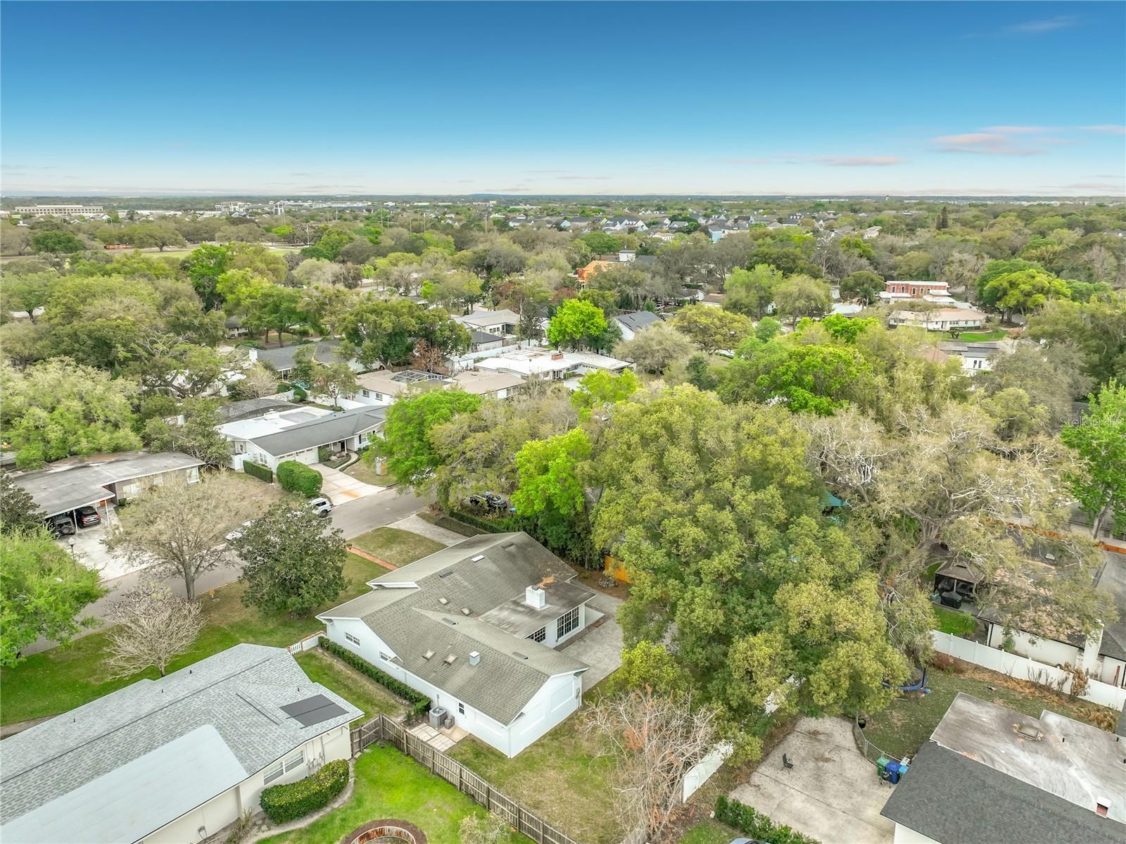 Image 20 of 21 For 2119 Howard Drive