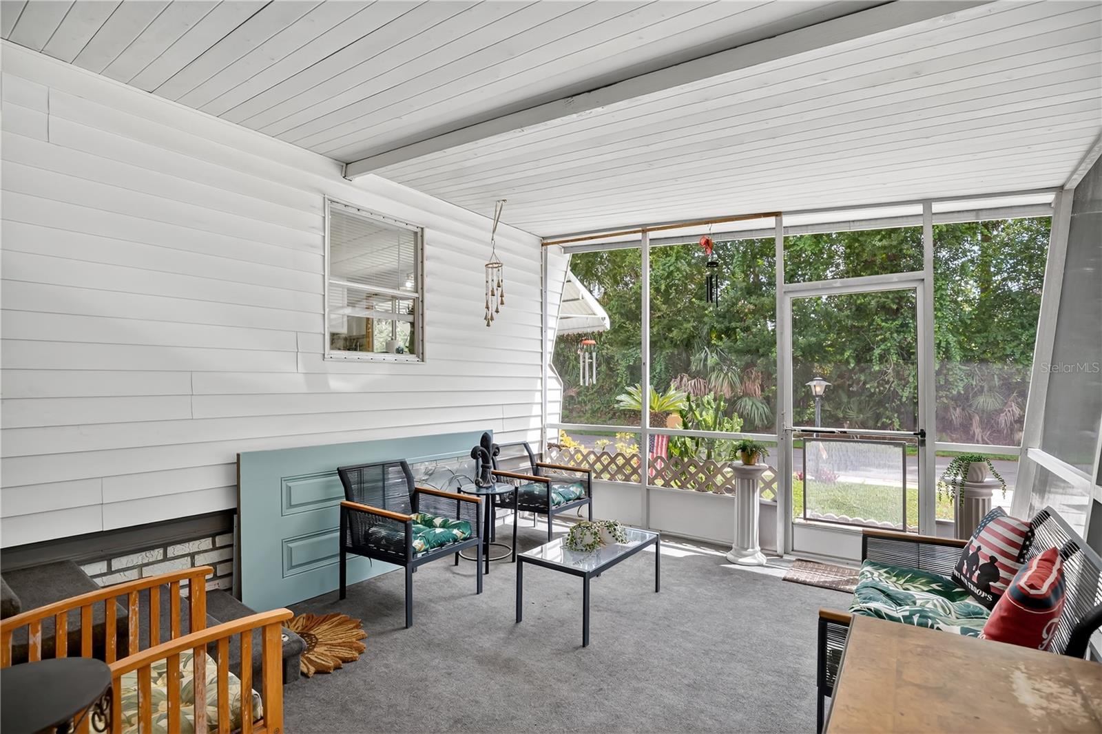 Image 18 of 26 For 106 Palm Drive