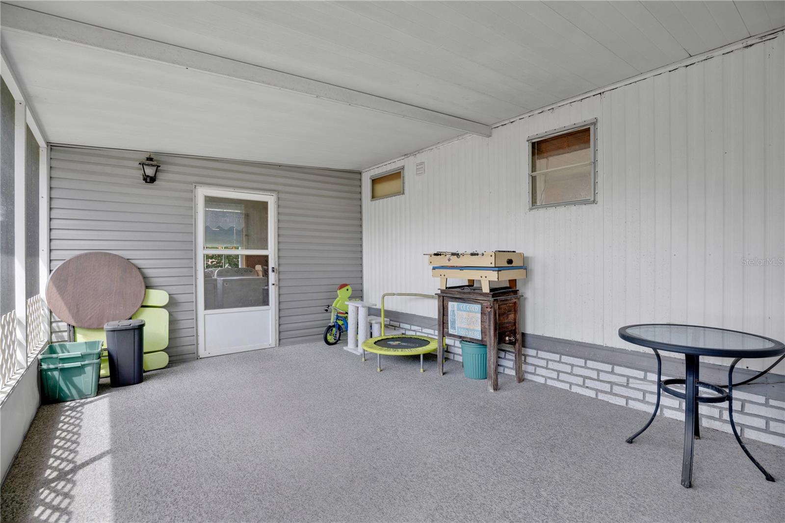 Image 20 of 26 For 106 Palm Drive