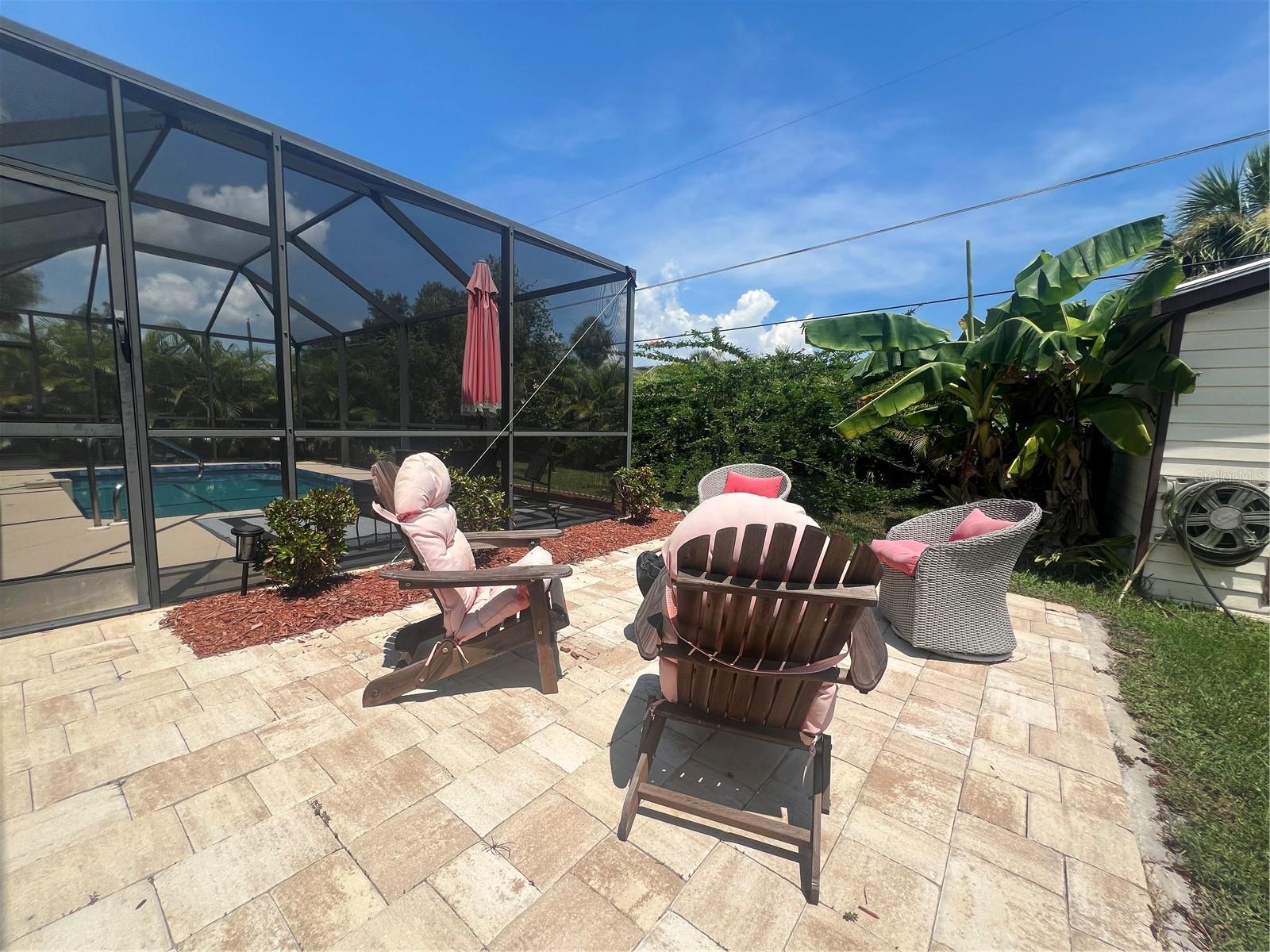 Image 20 of 23 For 945 Chevy Chase Street