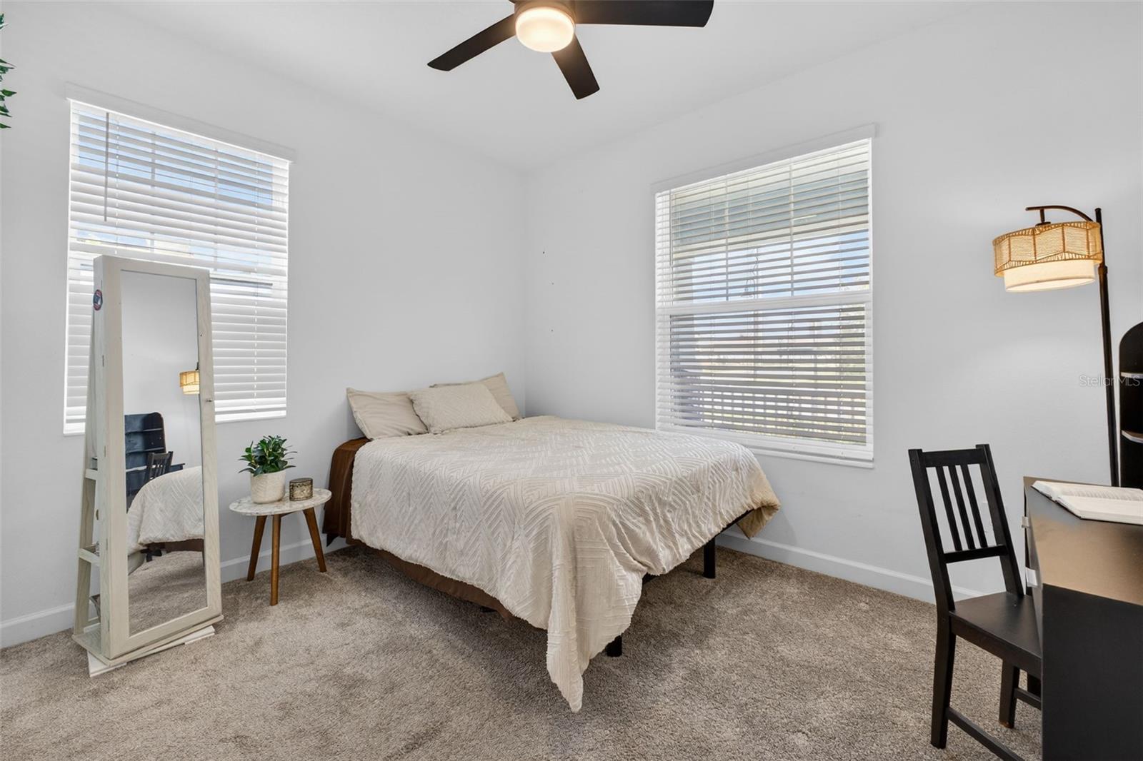 Image 15 of 34 For 11806 Language Way