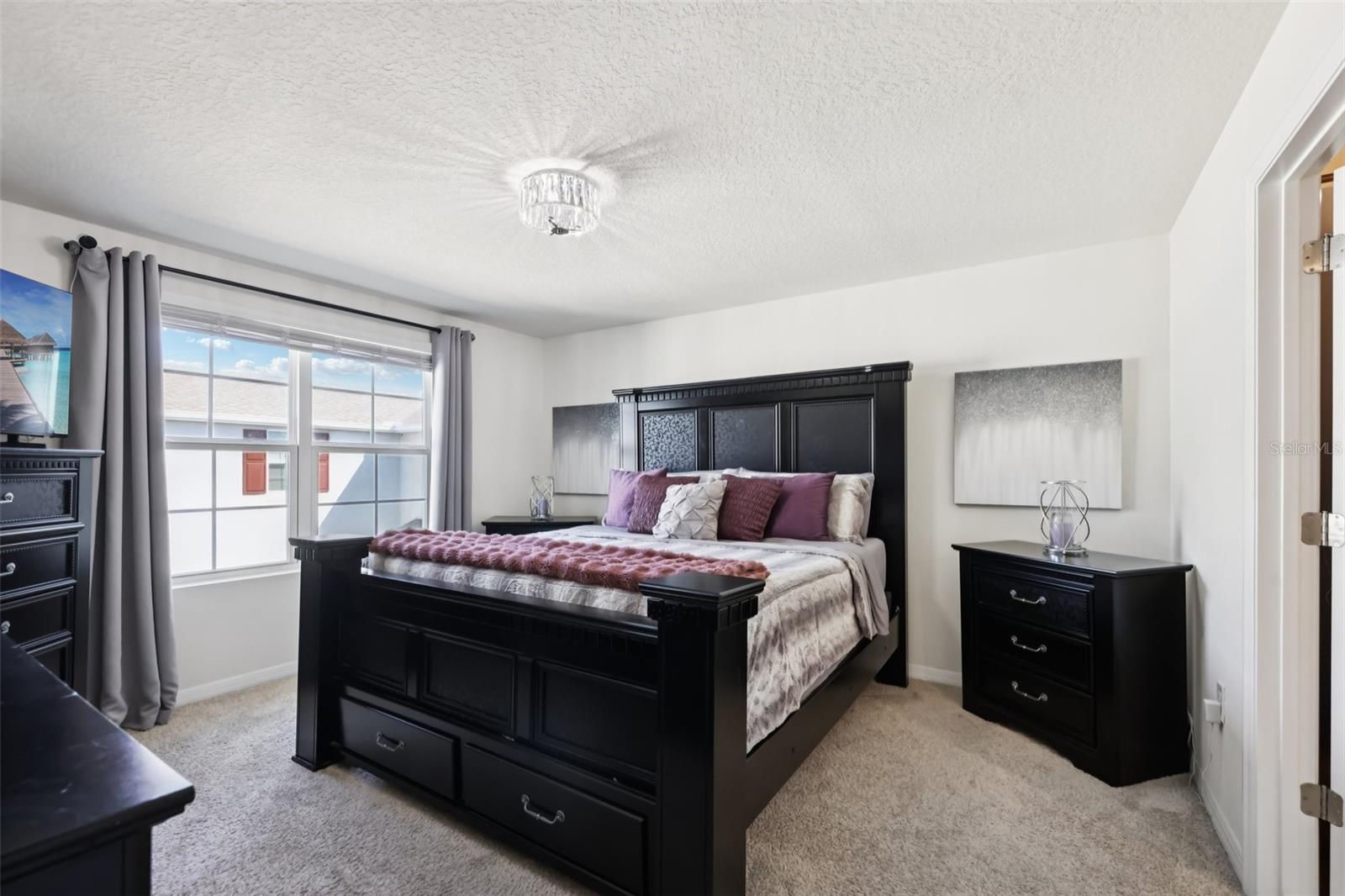 Image 15 of 42 For 3049 Meleto Boulevard