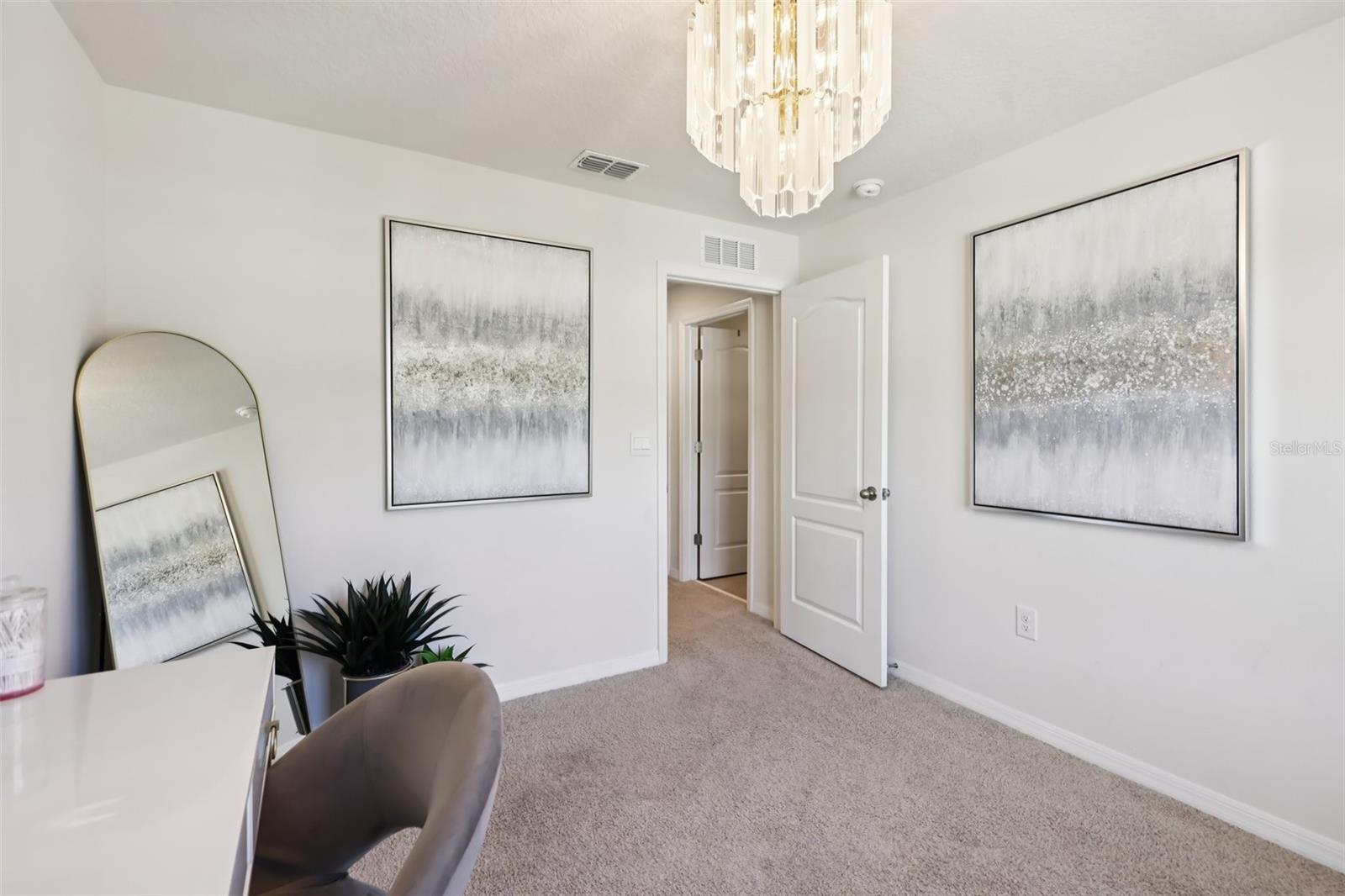 Image 22 of 42 For 3049 Meleto Boulevard