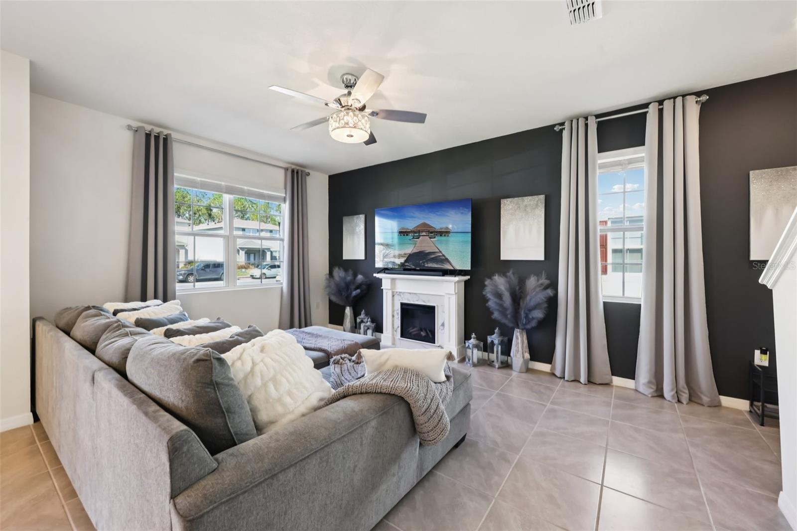 Image 5 of 42 For 3049 Meleto Boulevard