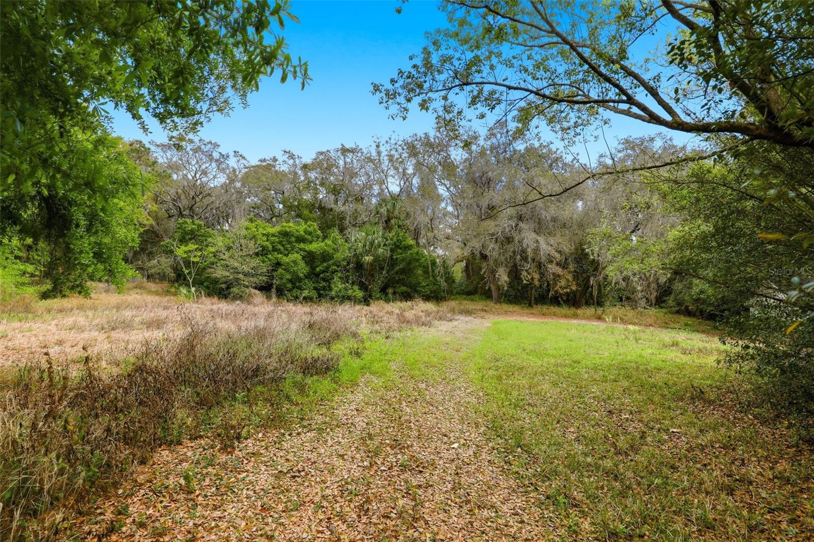 Image 19 of 33 For 8605 Lake Florence Boulevard