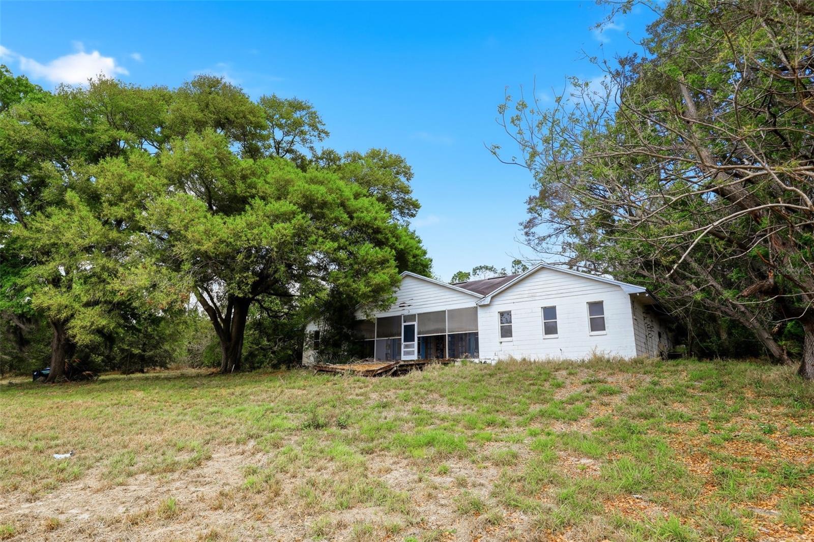 Image 23 of 33 For 8605 Lake Florence Boulevard