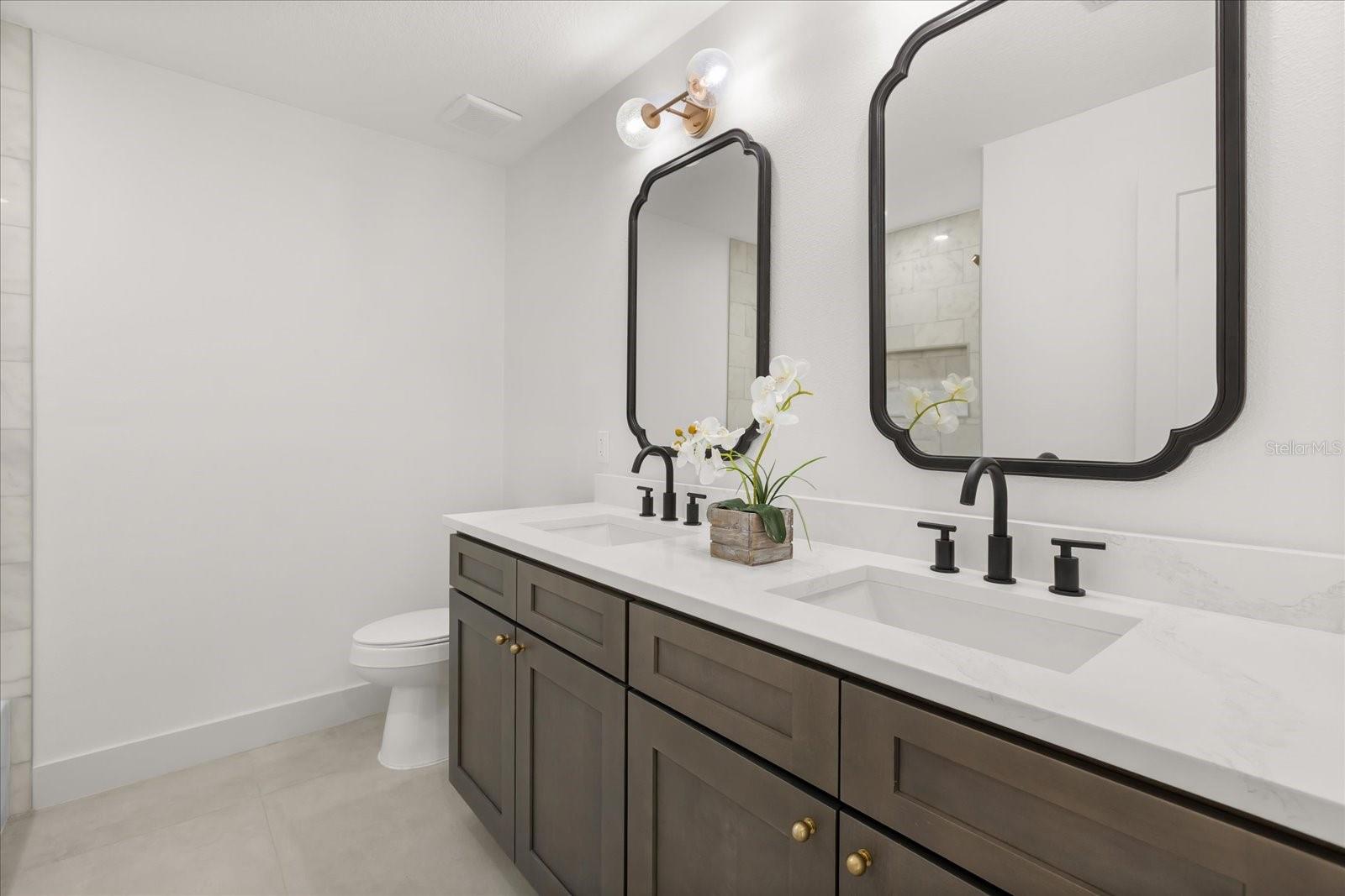 Image 18 of 34 For 206 Graham Road