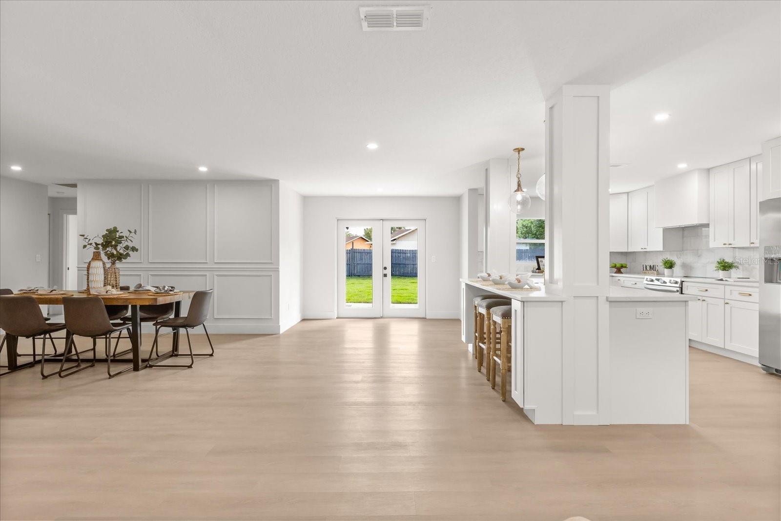 Image 2 of 34 For 206 Graham Road