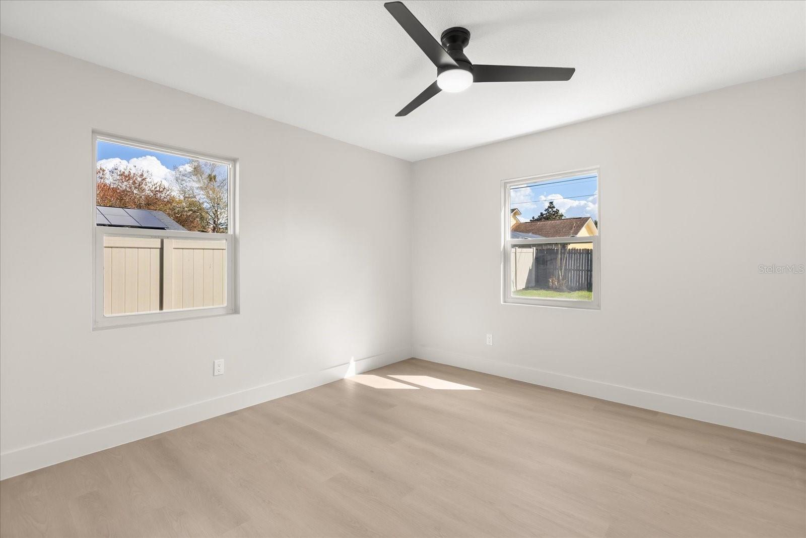 Image 23 of 34 For 206 Graham Road