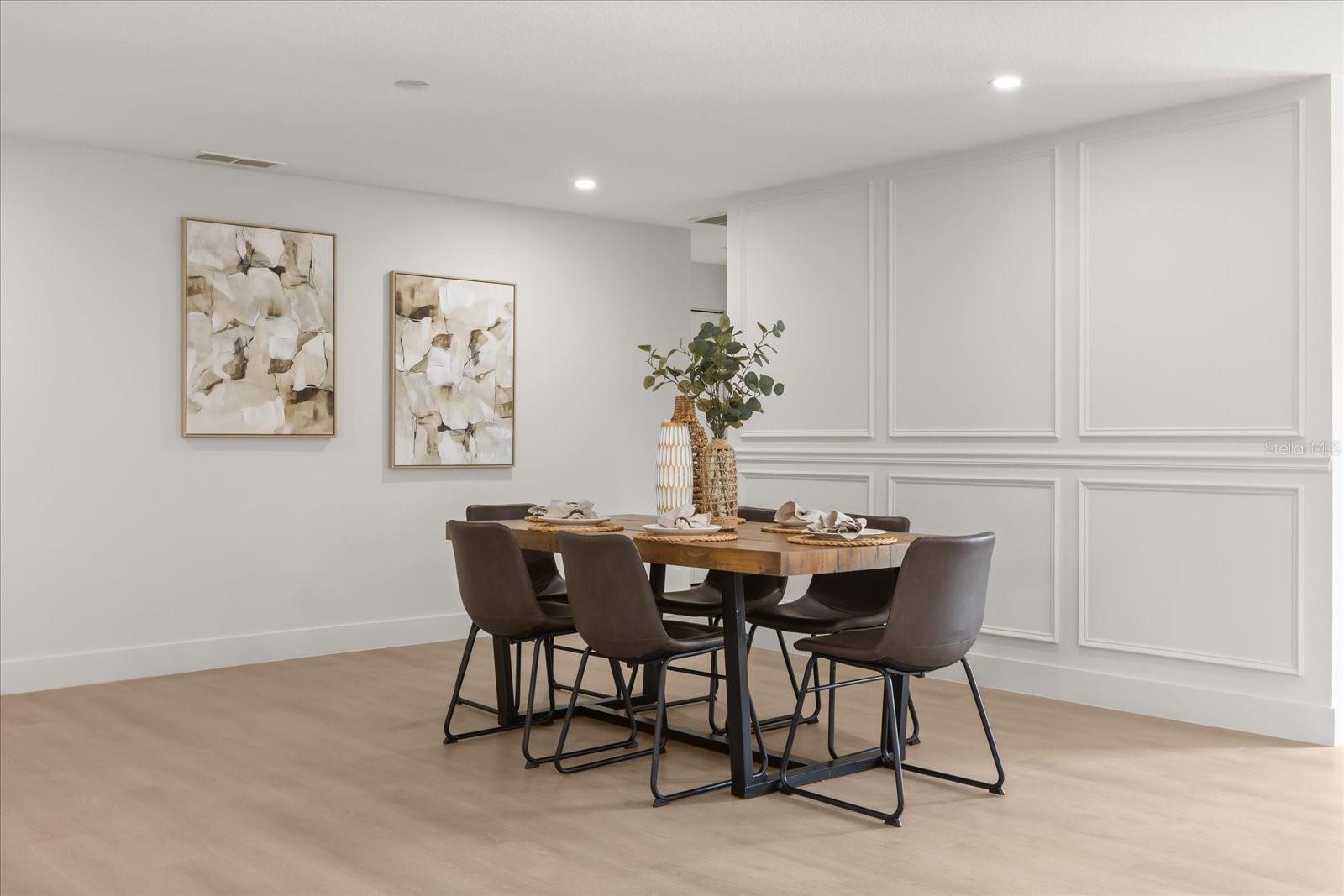 Image 7 of 34 For 206 Graham Road