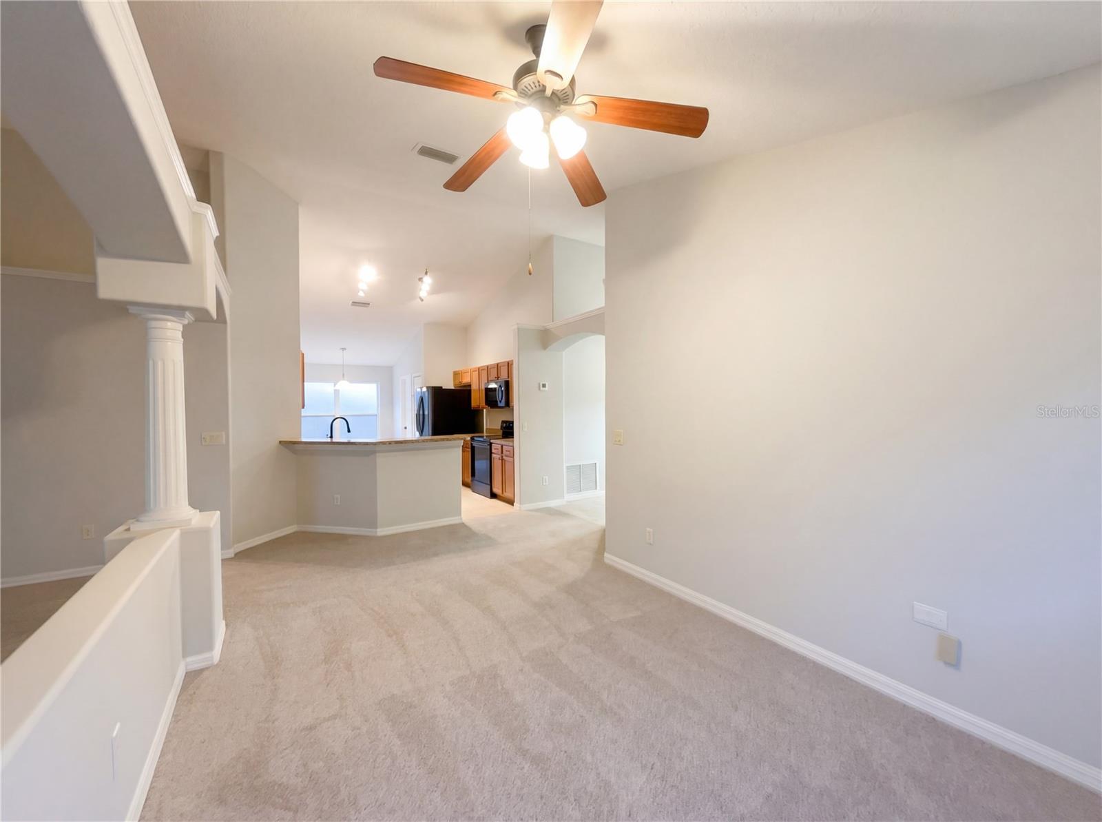 Image 15 of 23 For 1148 Greenley Avenue