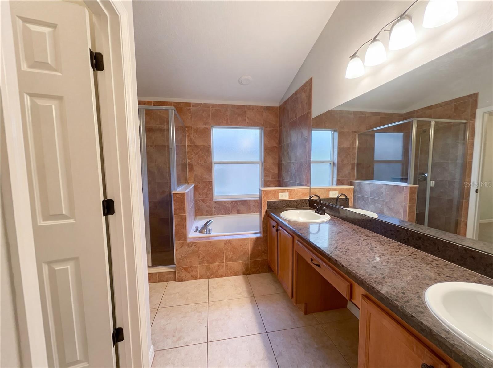 Image 20 of 23 For 1148 Greenley Avenue