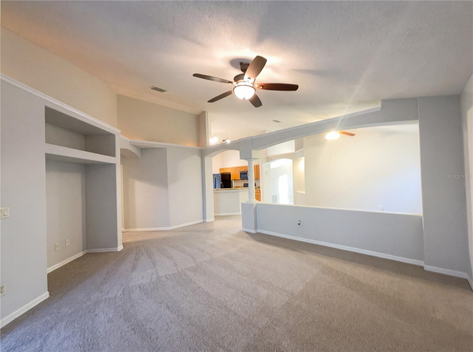 Image 3 of 23 For 1148 Greenley Avenue