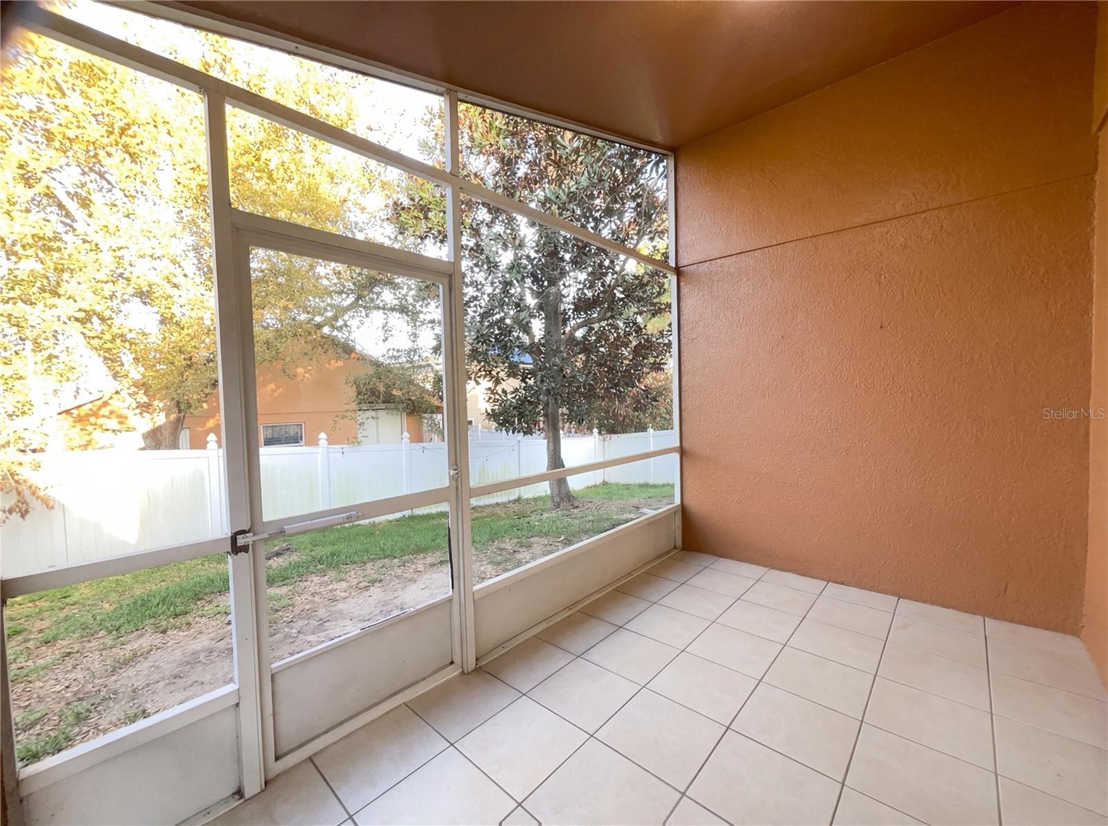 Image 9 of 23 For 1148 Greenley Avenue