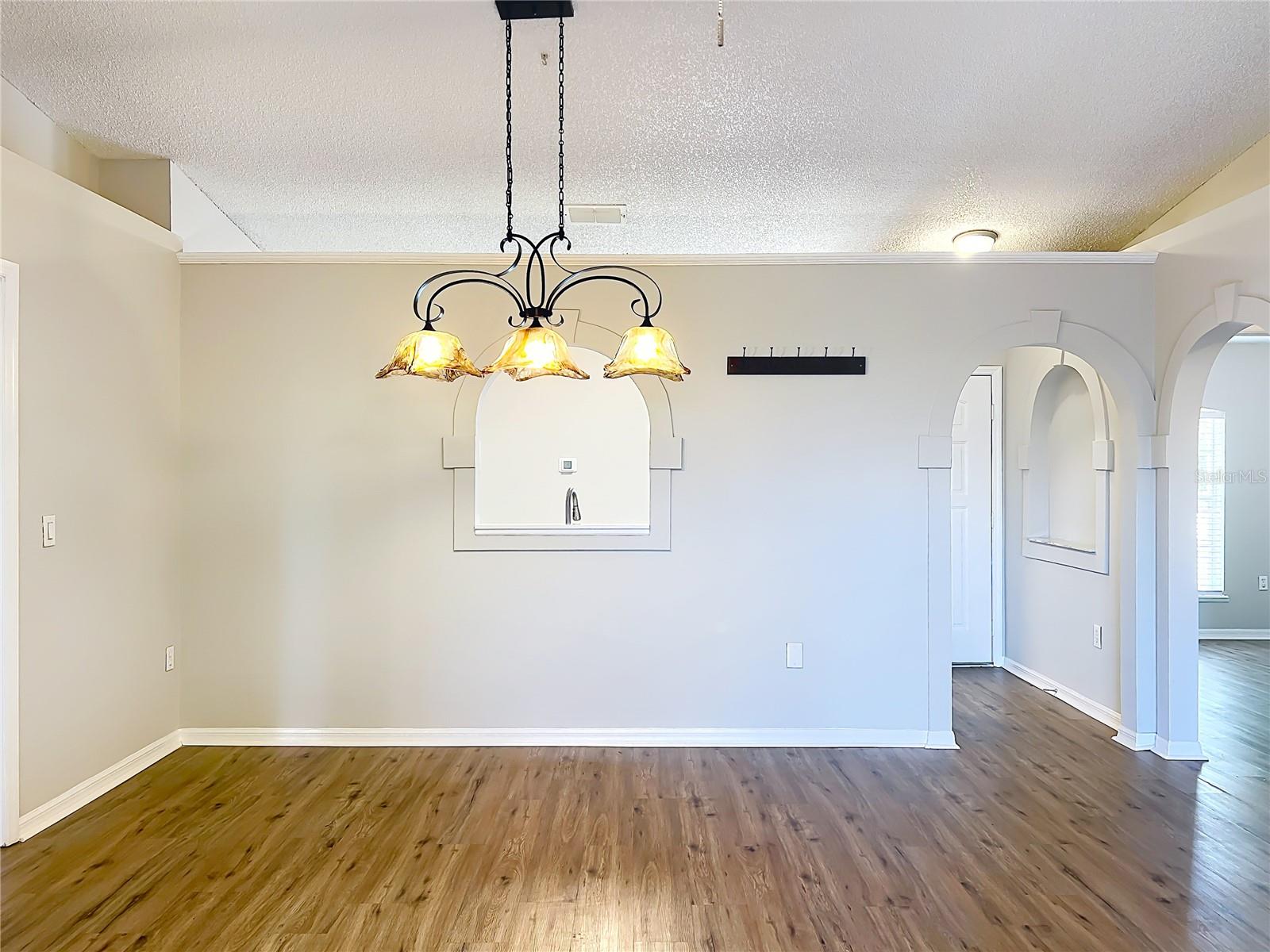 Listing photo id 14 for 14504 Lycastle Circle