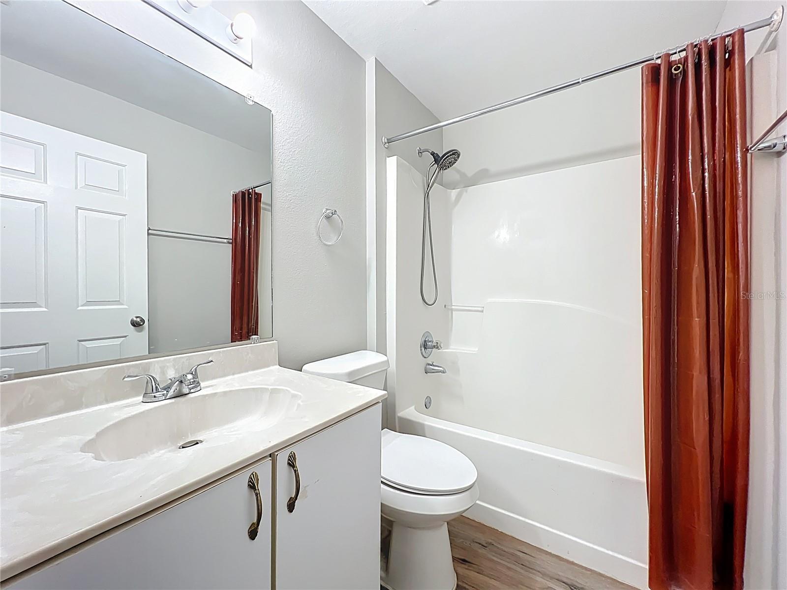 Listing photo id 30 for 14504 Lycastle Circle