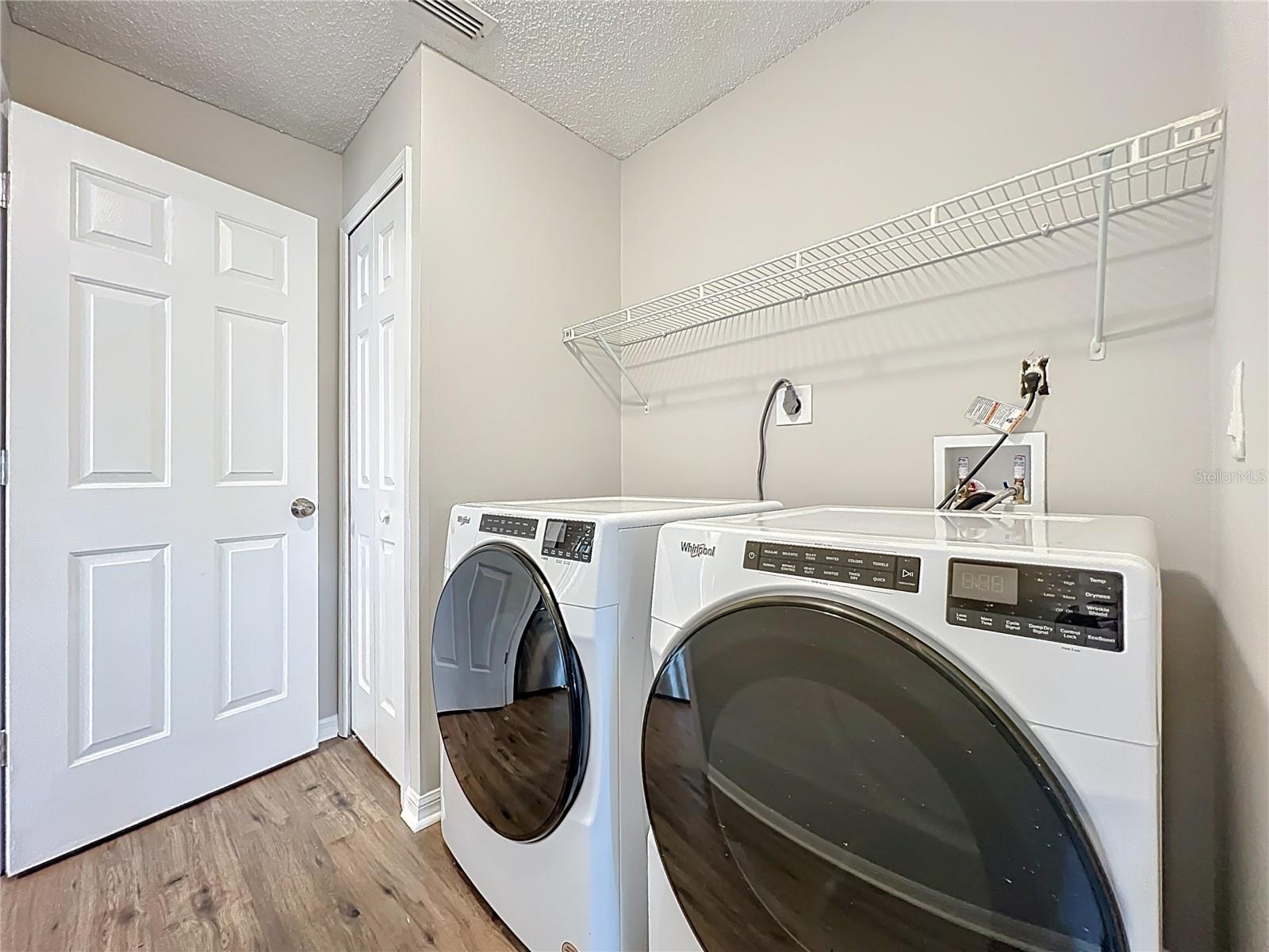 Listing photo id 37 for 14504 Lycastle Circle