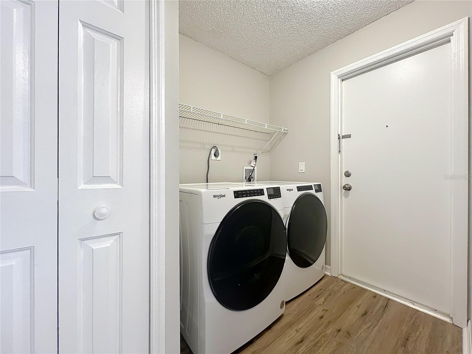 Listing photo id 38 for 14504 Lycastle Circle