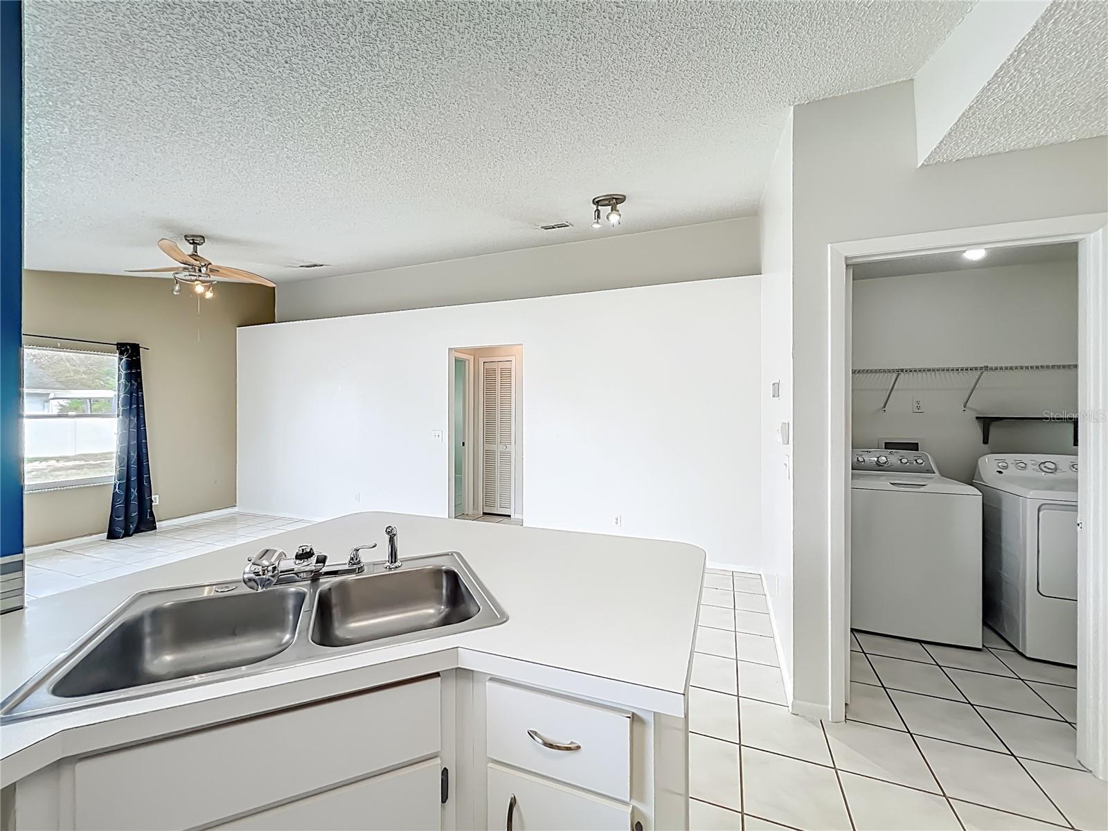 Image 14 of 66 For 6449 Royal Tern Street