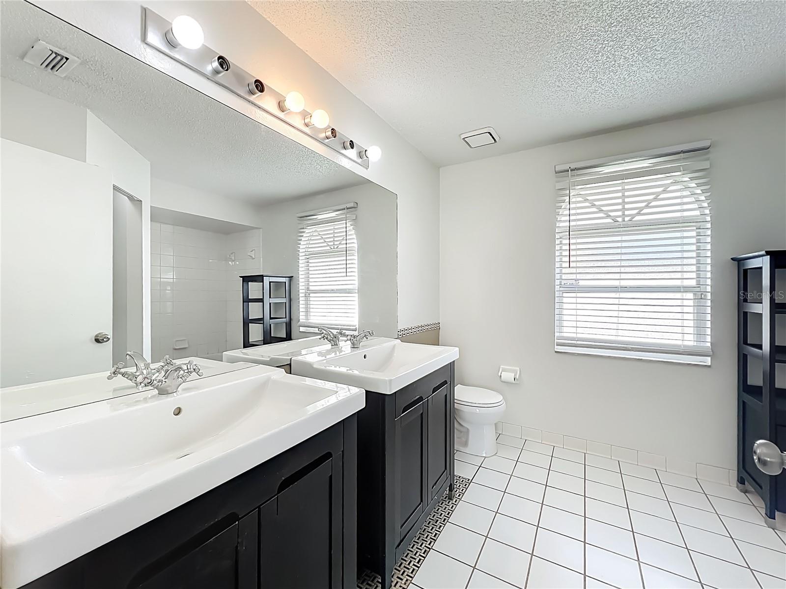 Image 28 of 66 For 6449 Royal Tern Street