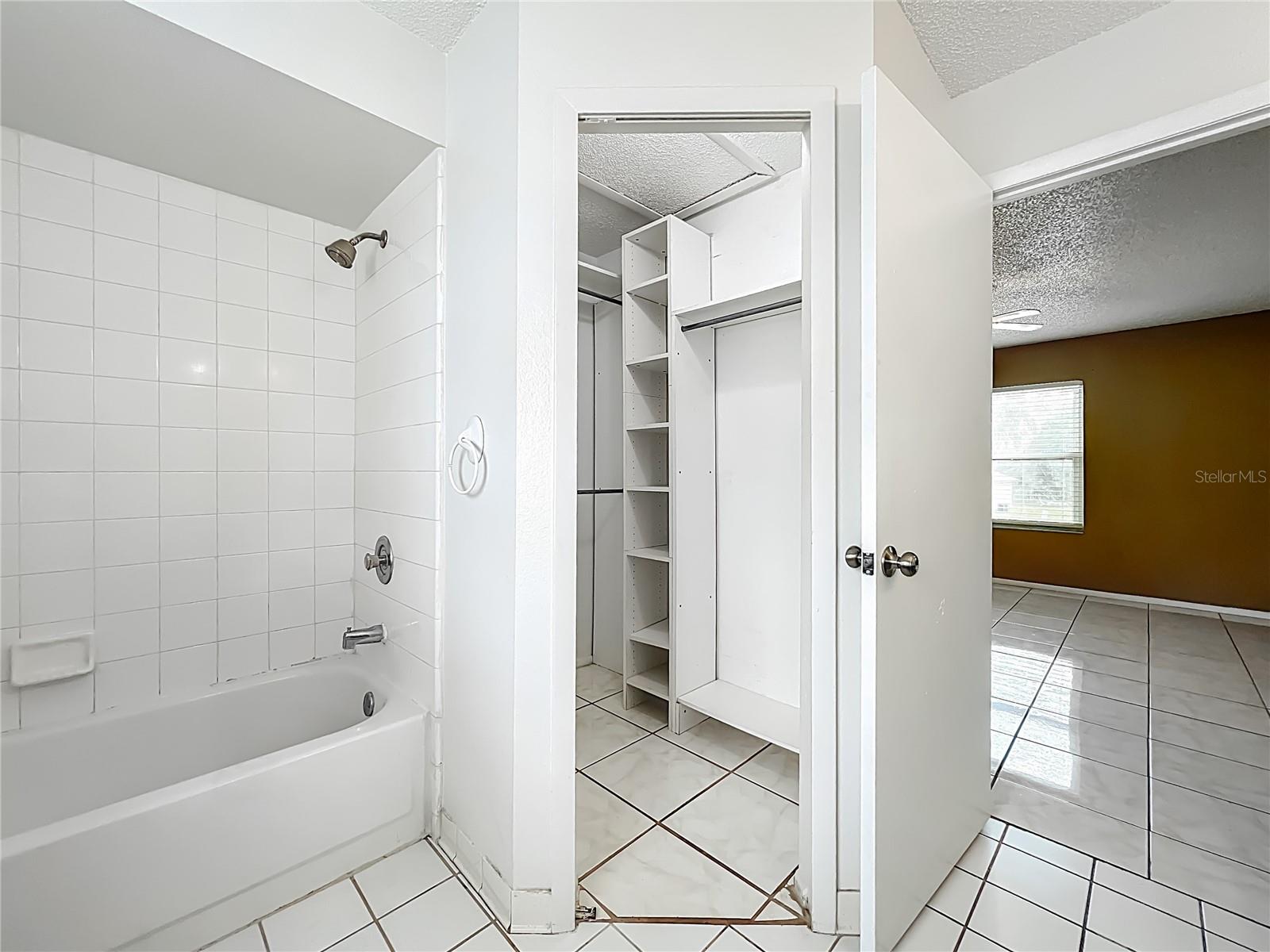 Image 30 of 66 For 6449 Royal Tern Street