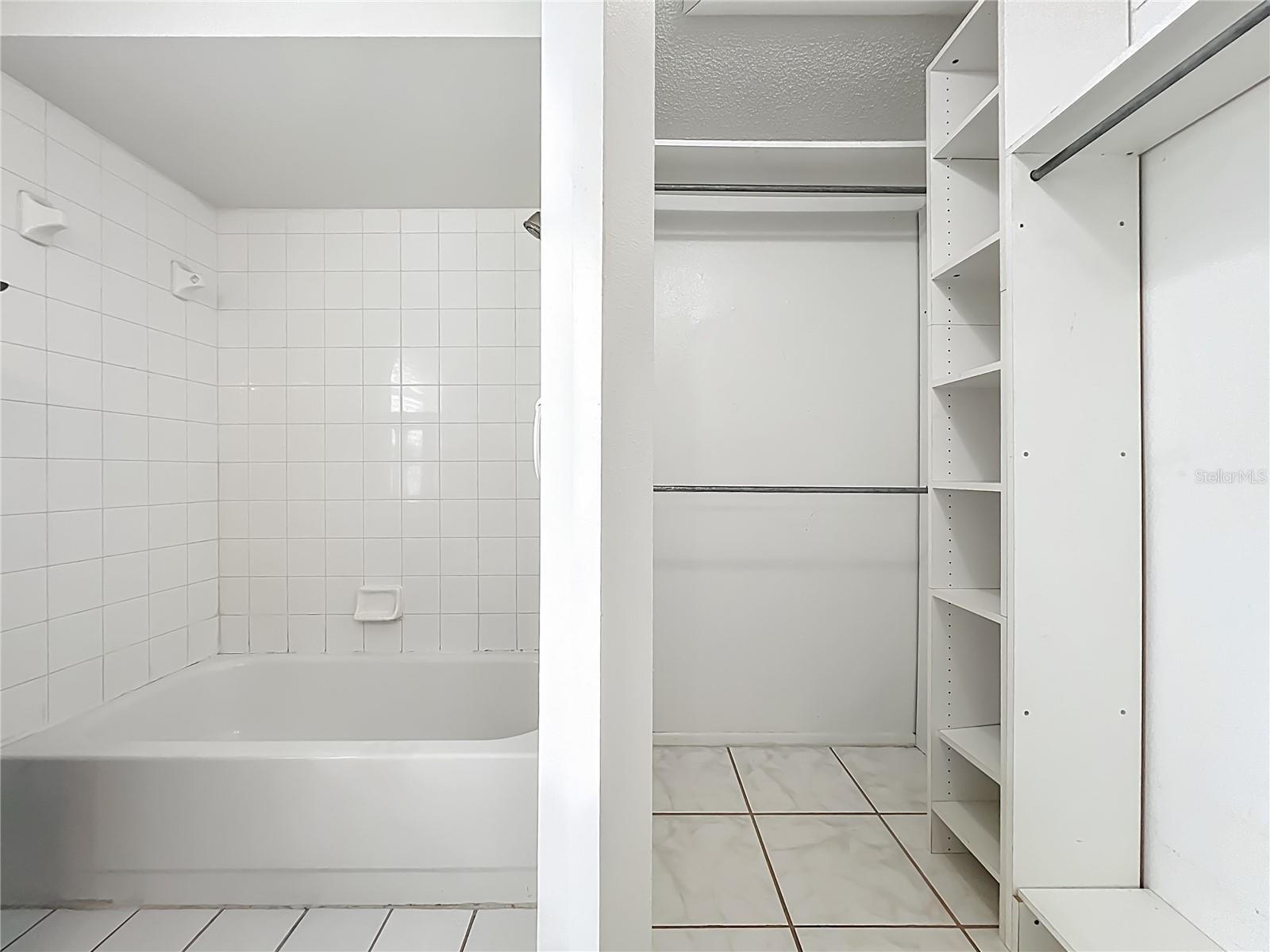 Image 31 of 66 For 6449 Royal Tern Street