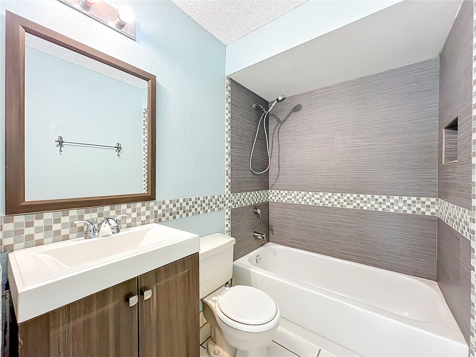 Image 37 of 66 For 6449 Royal Tern Street