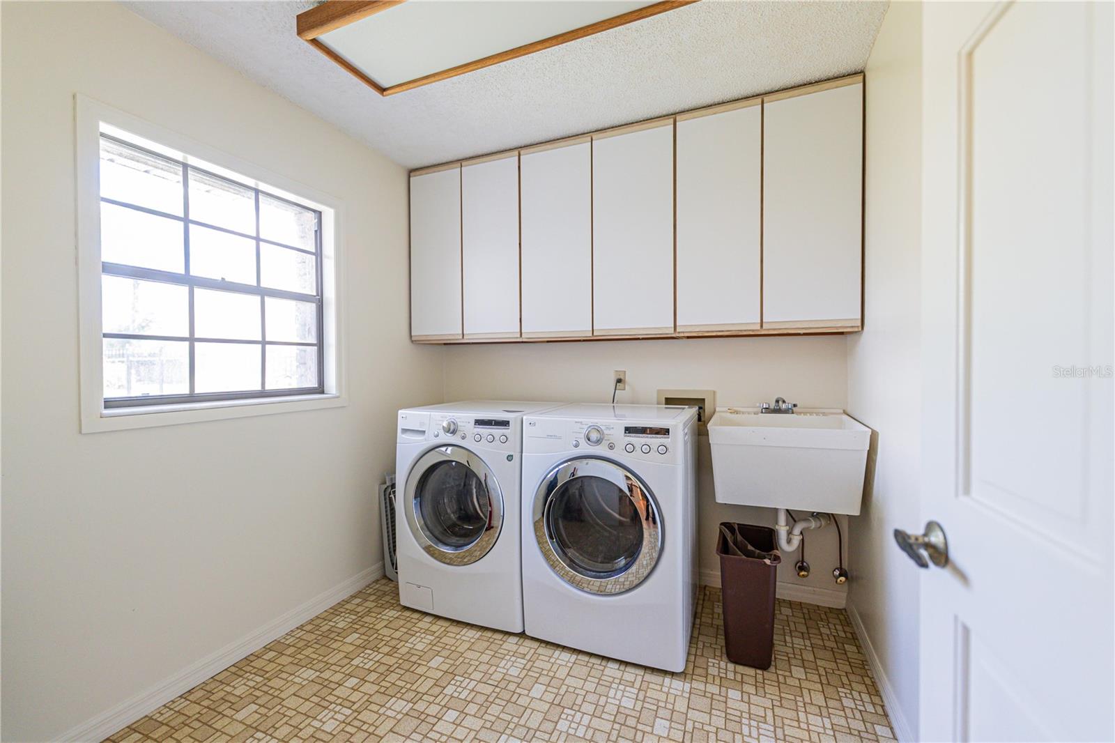 Image 34 of 49 For 9225 Mcdavid Court