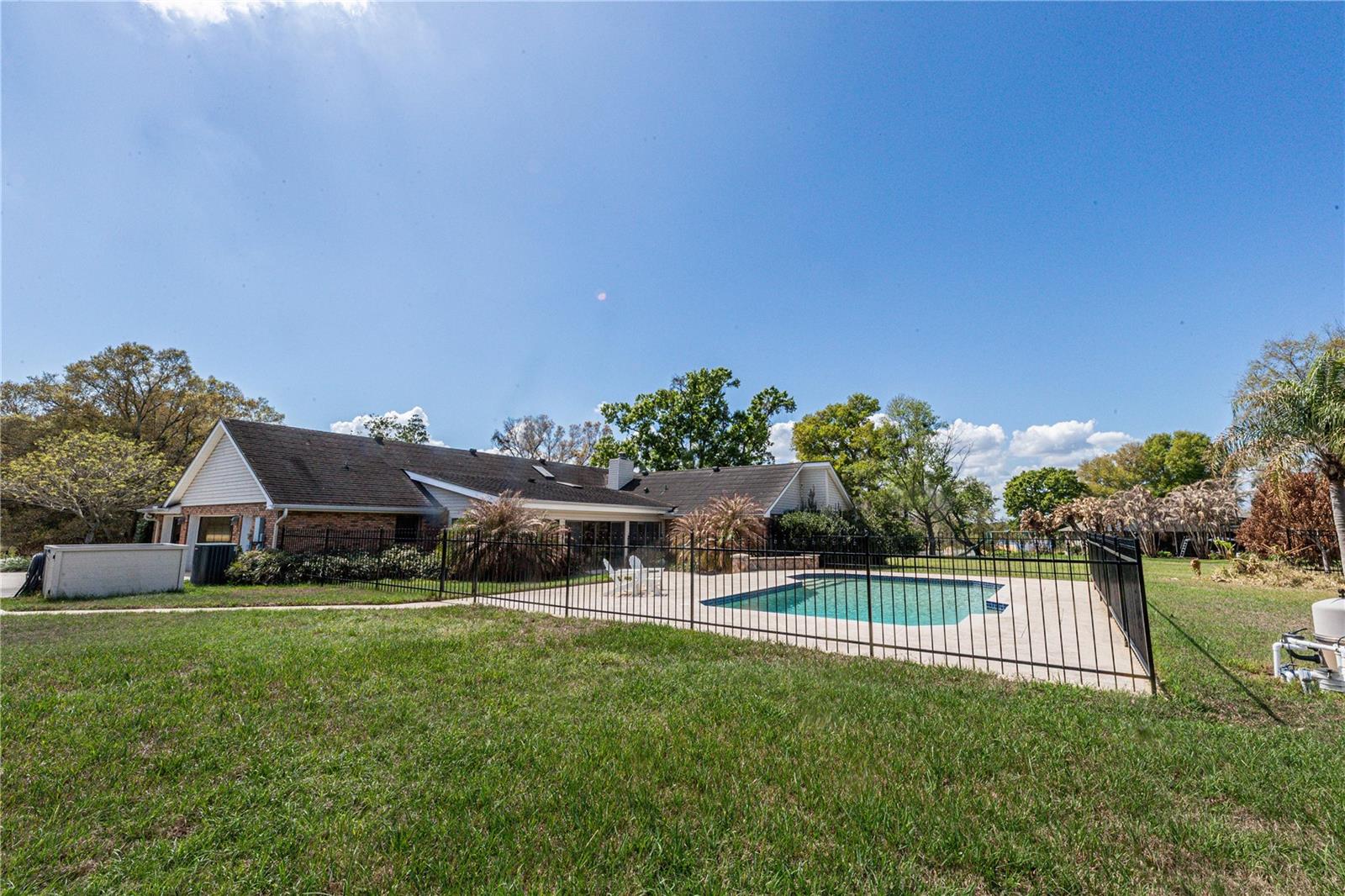 Image 8 of 49 For 9225 Mcdavid Court