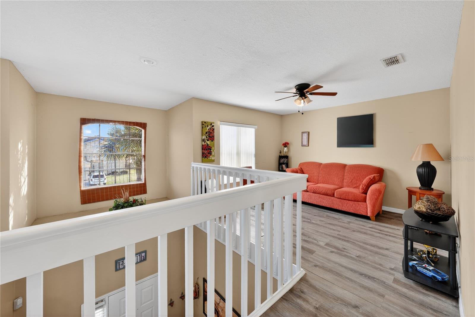 Image 23 of 58 For 13230 Meadowfield Dr