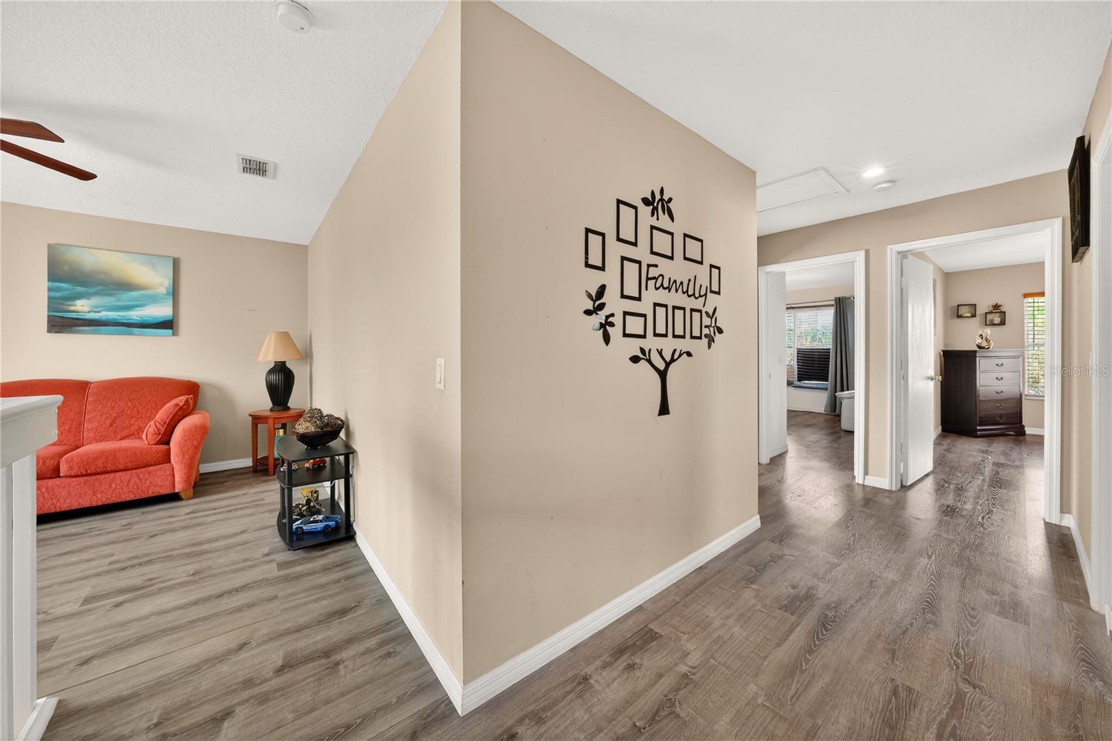 Image 24 of 58 For 13230 Meadowfield Dr