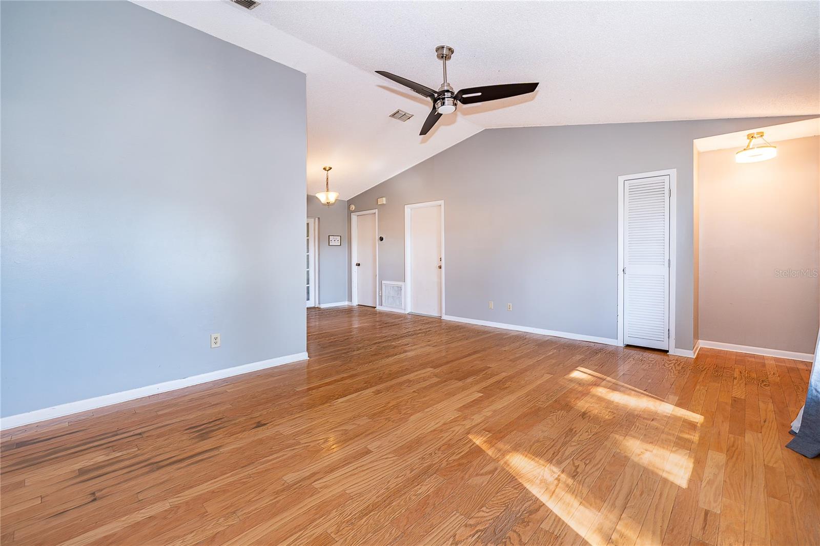 Image 6 of 26 For 3326 Bo Jeremy Drive