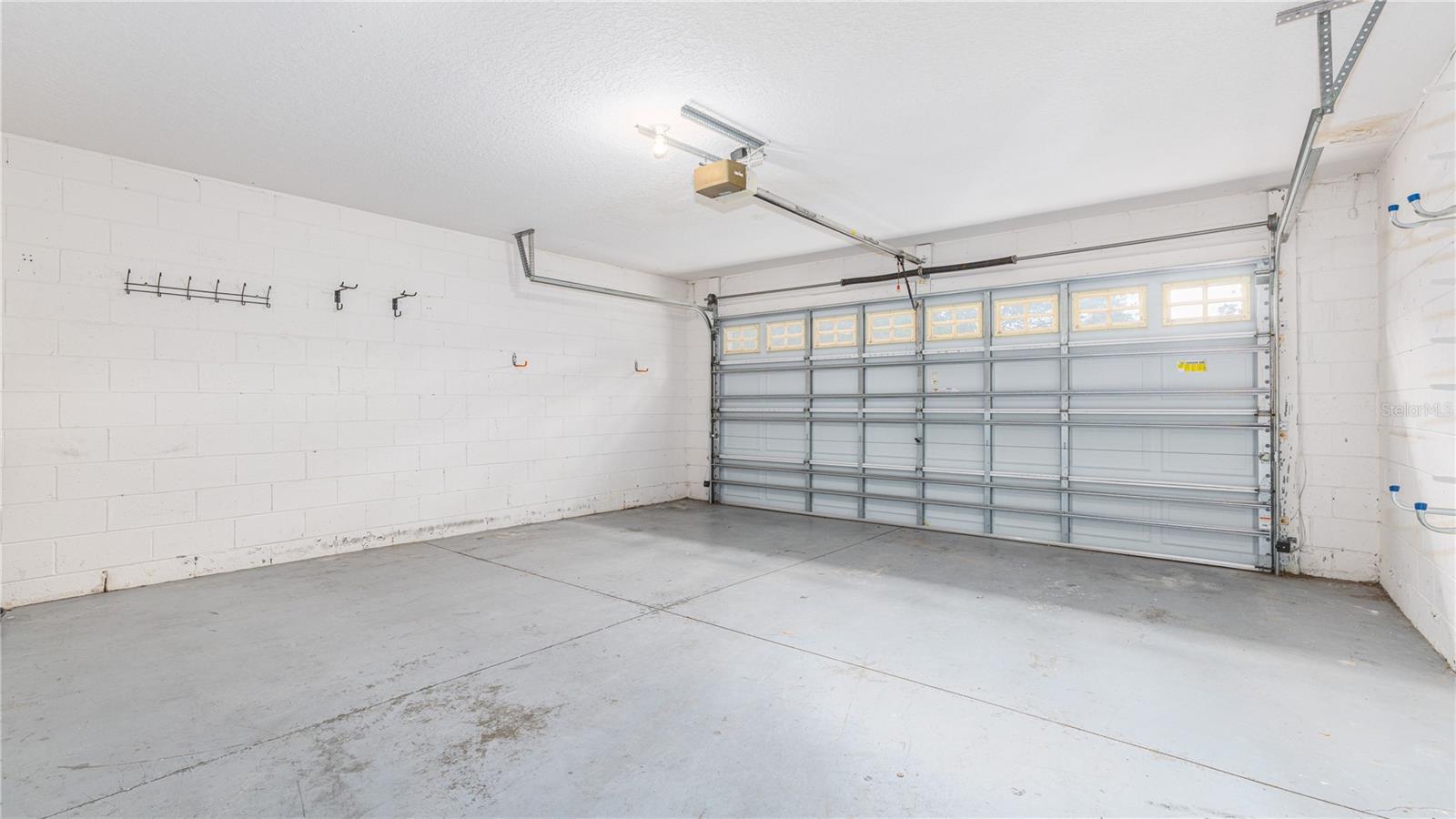 Image 17 of 19 For 9842 Doriath Circle