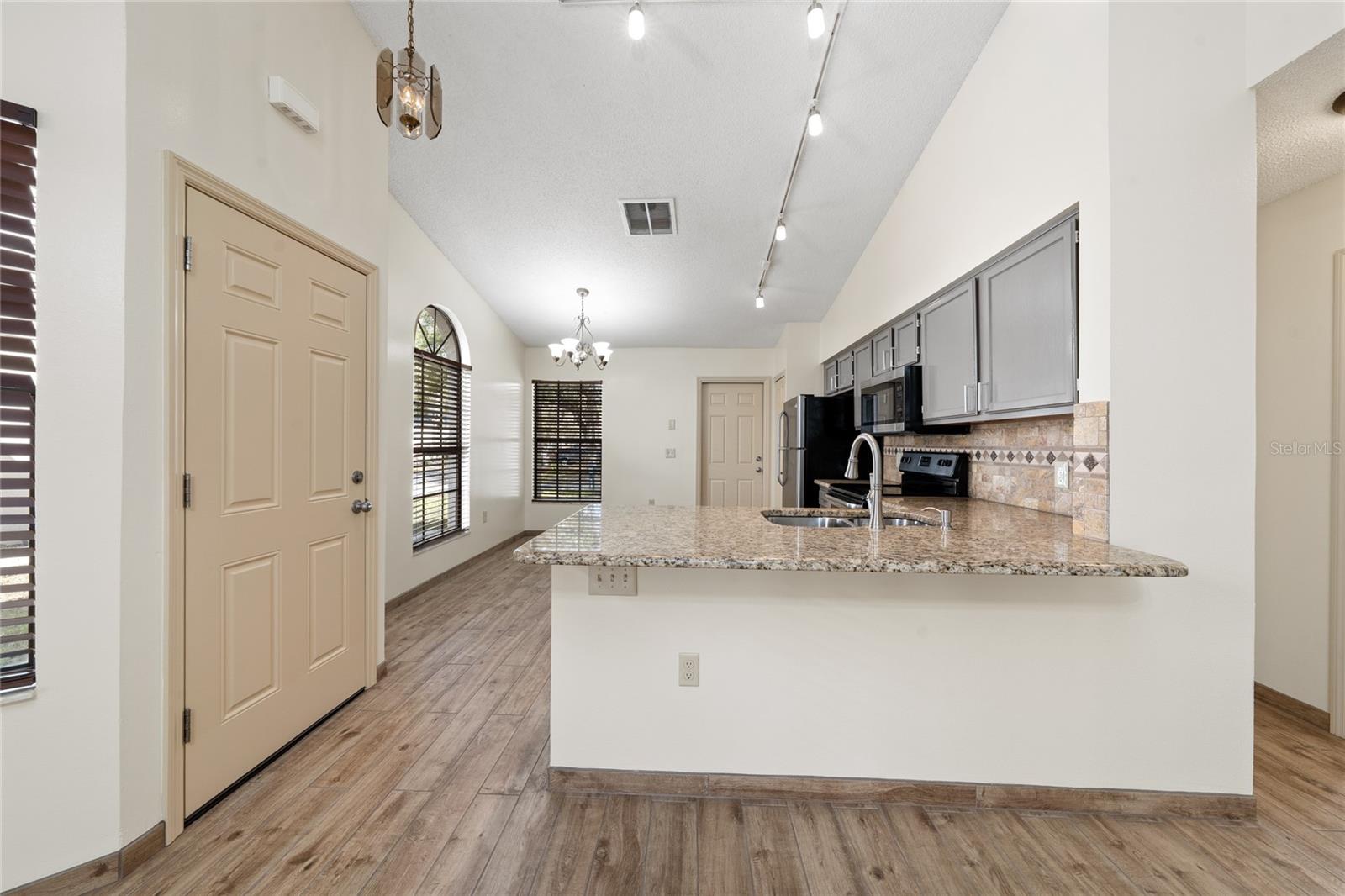 Image 10 of 35 For 1254 Indian Bluff Drive