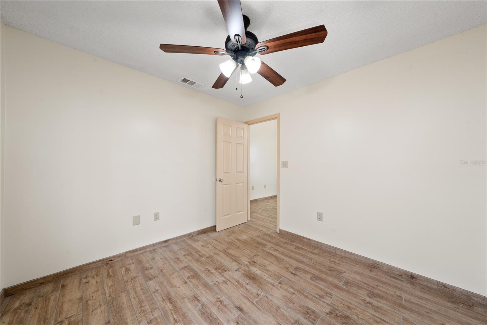 Image 16 of 35 For 1254 Indian Bluff Drive