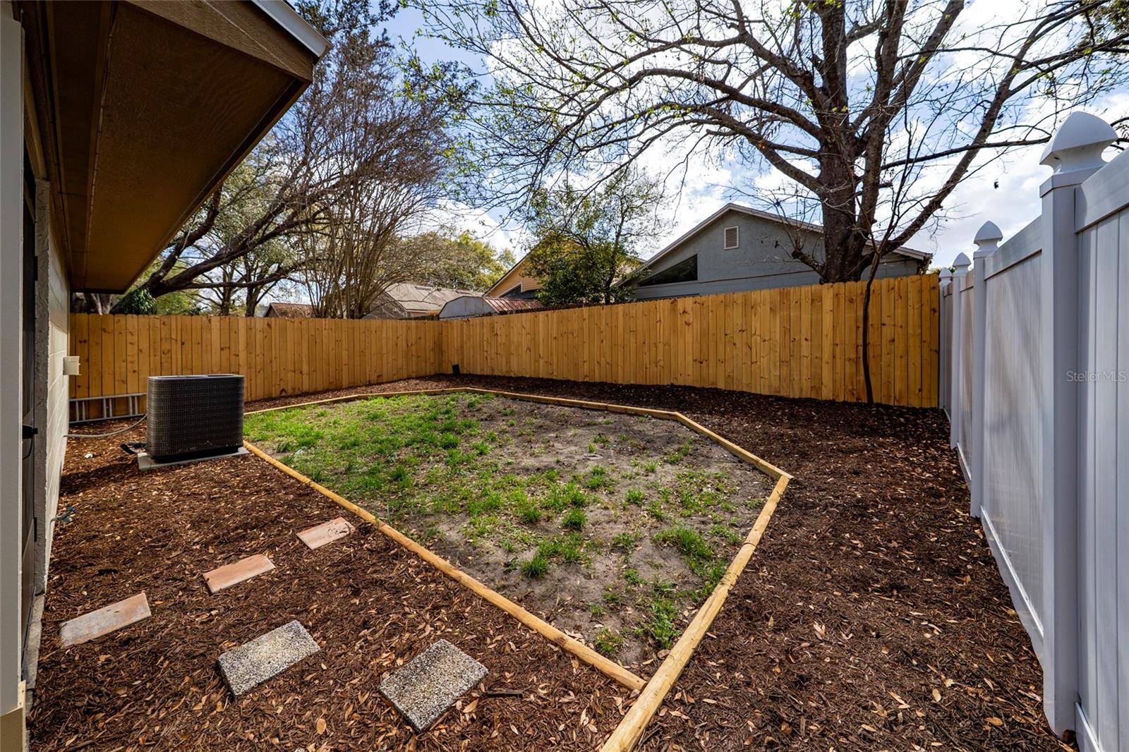 Image 29 of 35 For 1254 Indian Bluff Drive