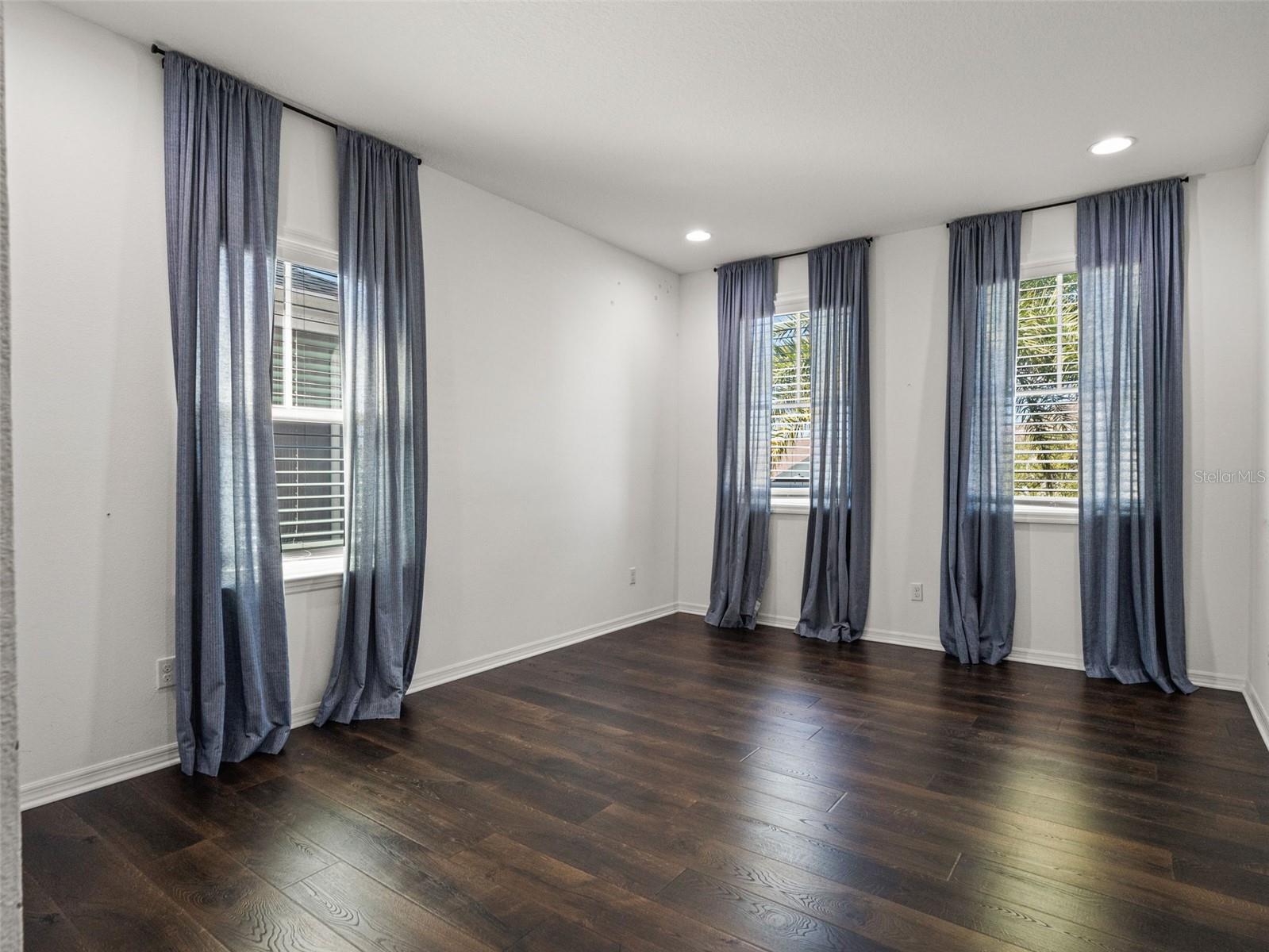 Image 34 of 46 For 12515 Bovet Avenue