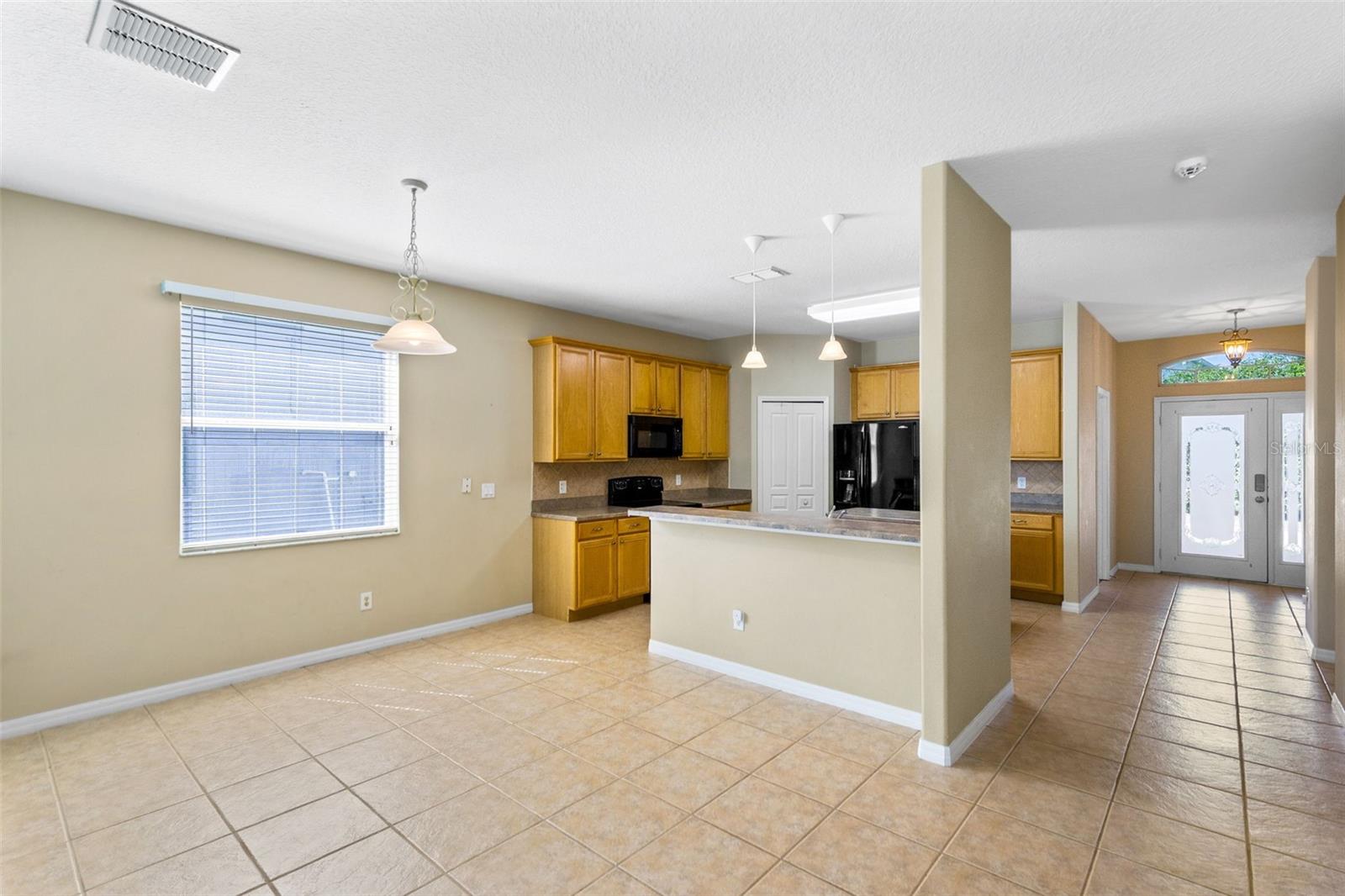 Image 12 of 51 For 6658 Lake Pembroke Place