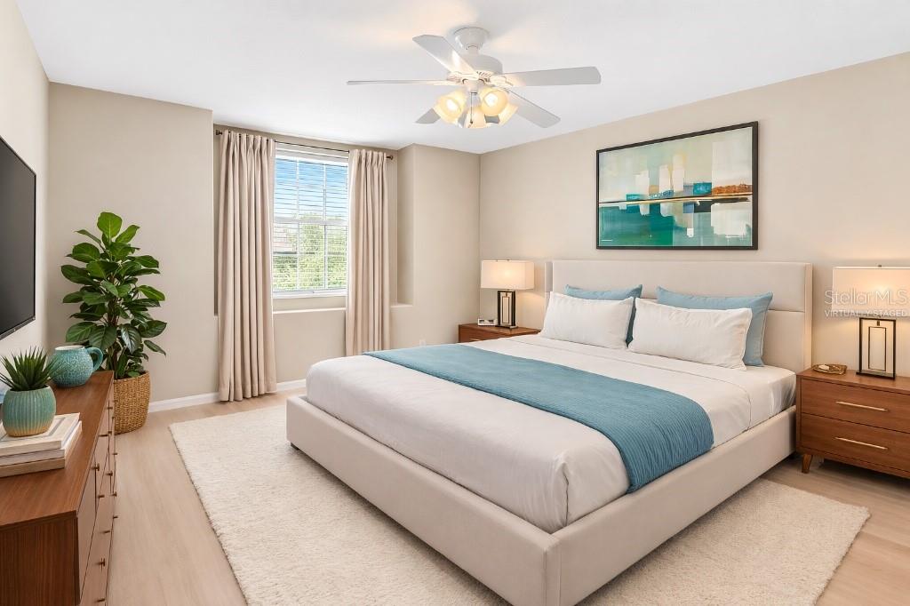 Image 33 of 51 For 6658 Lake Pembroke Place