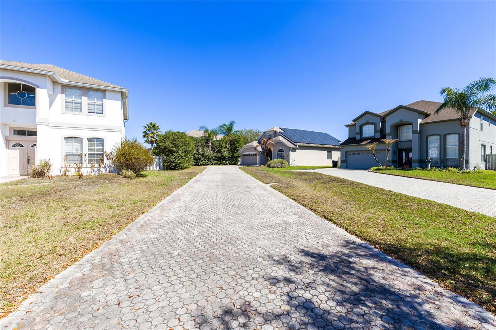 Image 6 of 51 For 6658 Lake Pembroke Place