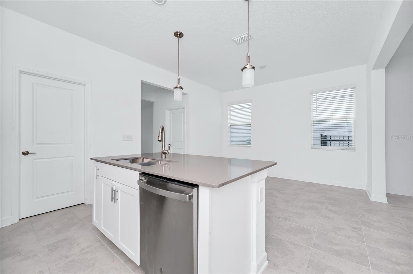 Image 12 of 72 For 9971 Introduction Way