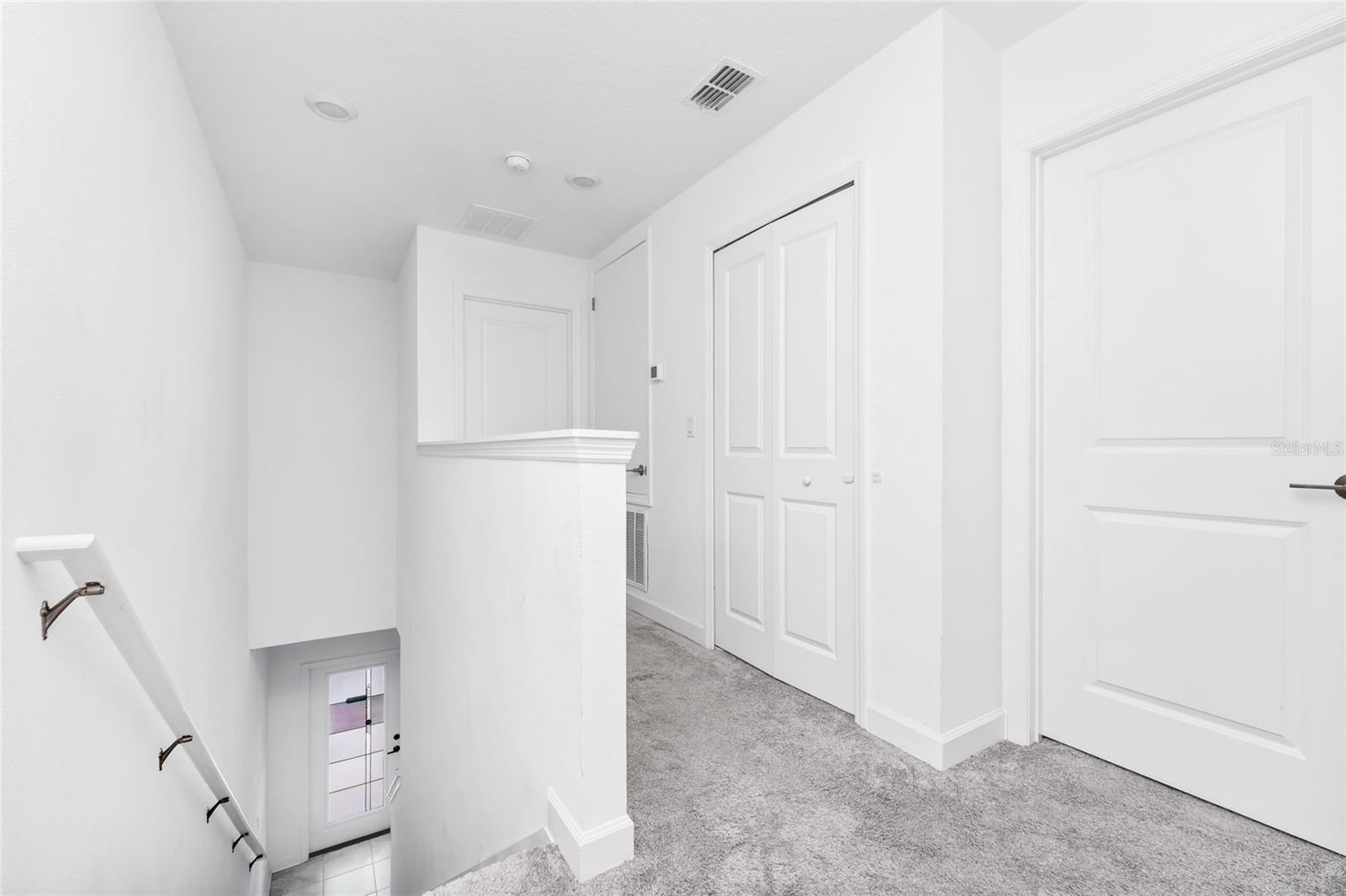 Image 16 of 72 For 9971 Introduction Way